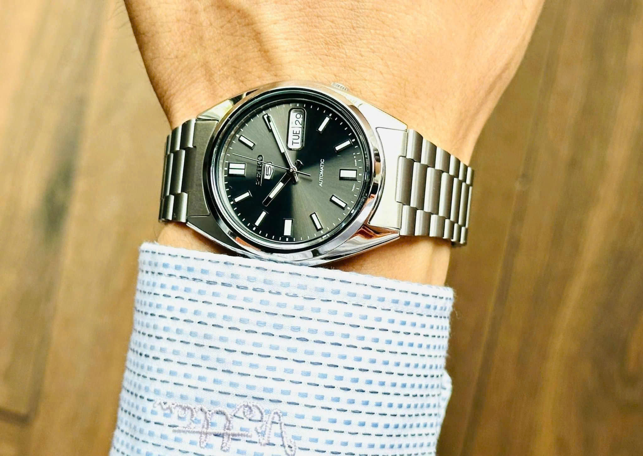 Đồng hồ  Seiko 5 SNXS79K1 chính hãng 3