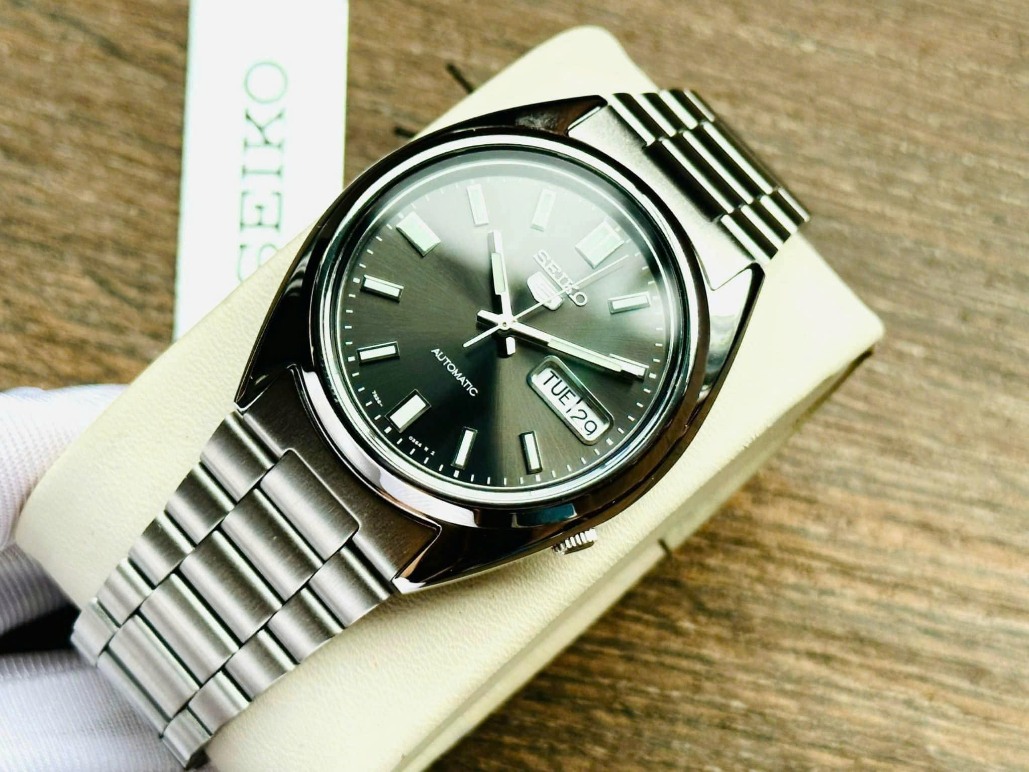 Đồng hồ  Seiko 5 SNXS79K1 chính hãng 5