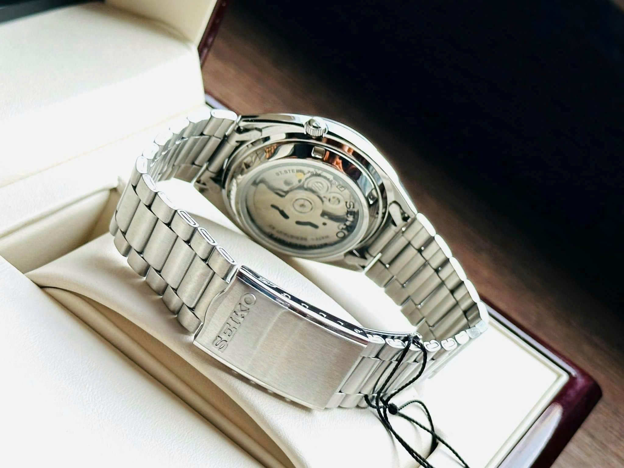 Đồng hồ  Seiko 5 SNXS79K1 chính hãng 6