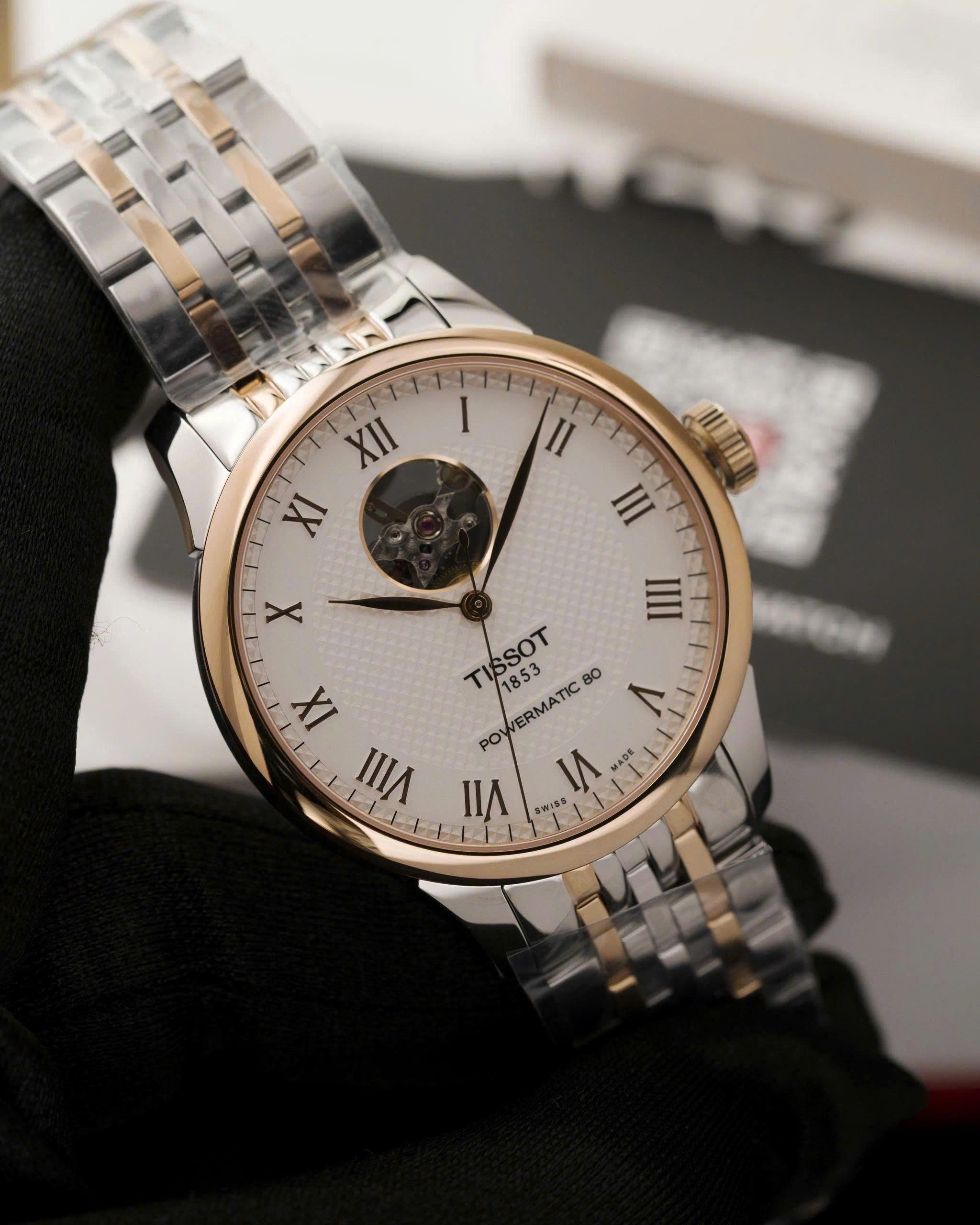 Đồng hồ nam Tissot T035.627.11.031.00 QSD 3