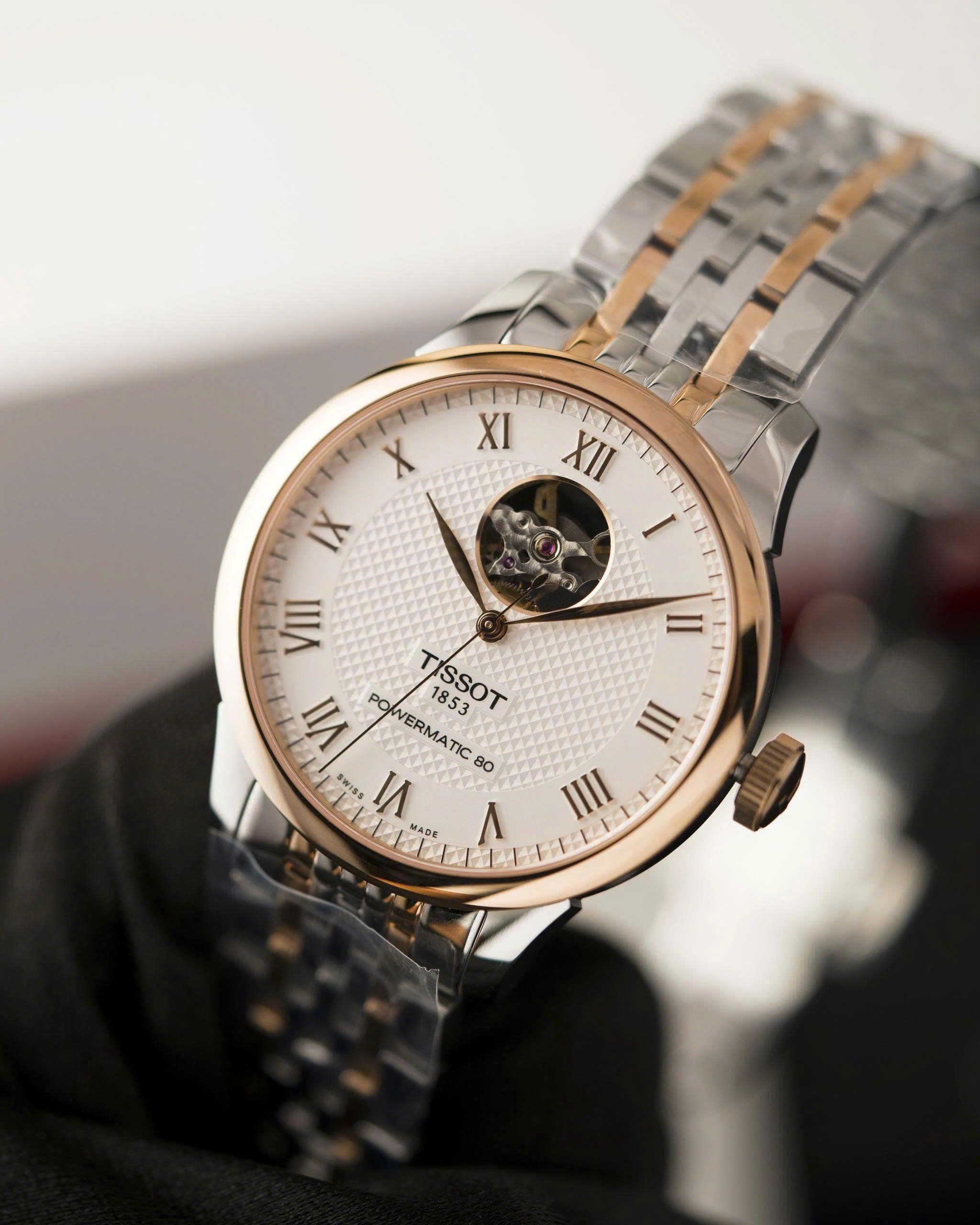 Đồng hồ nam Tissot T035.627.11.031.00 QSD 8