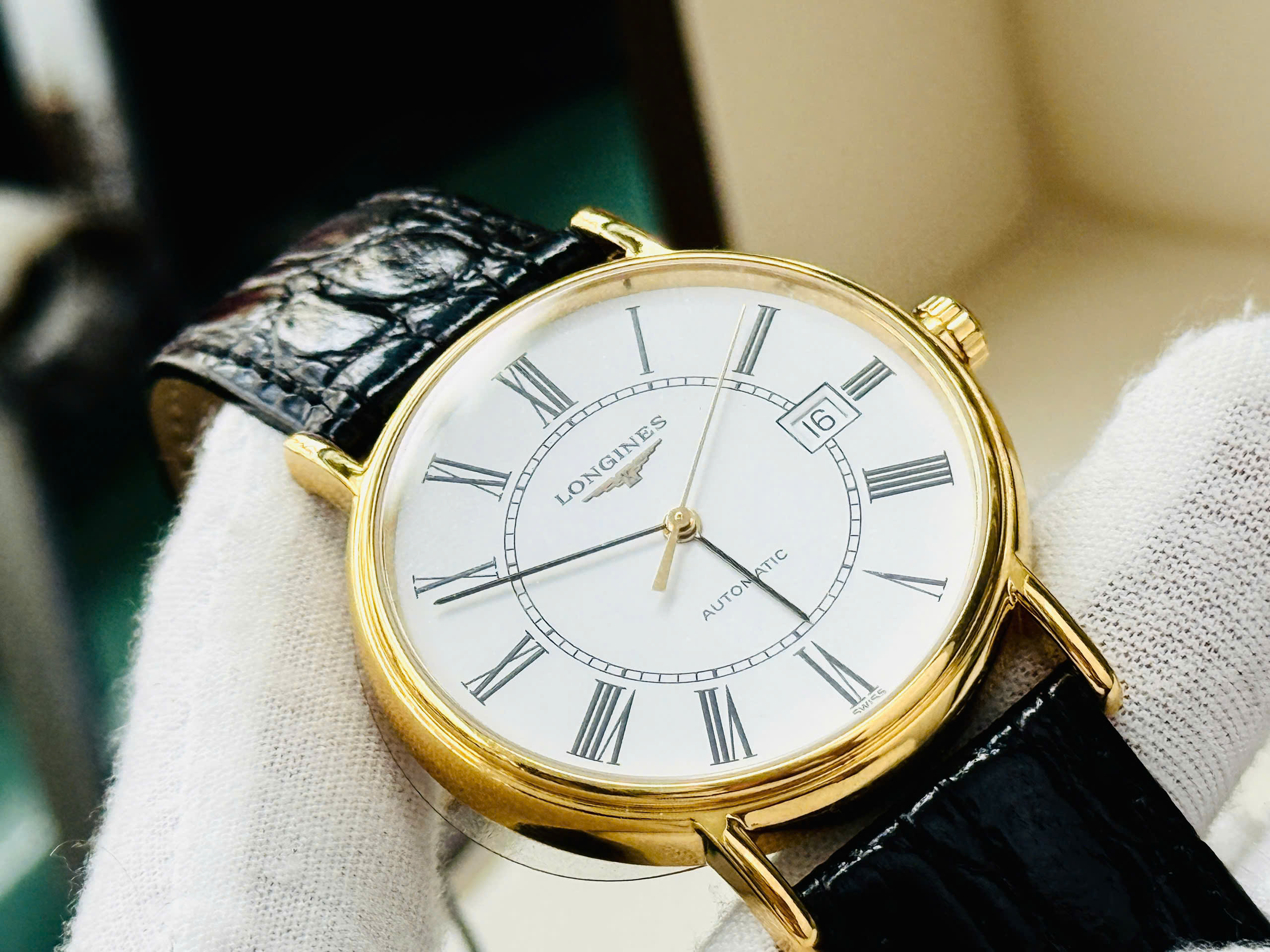 Đồng hồ Longines Presence Classic Automatic L4.921.2.11.2 chính hãng 4