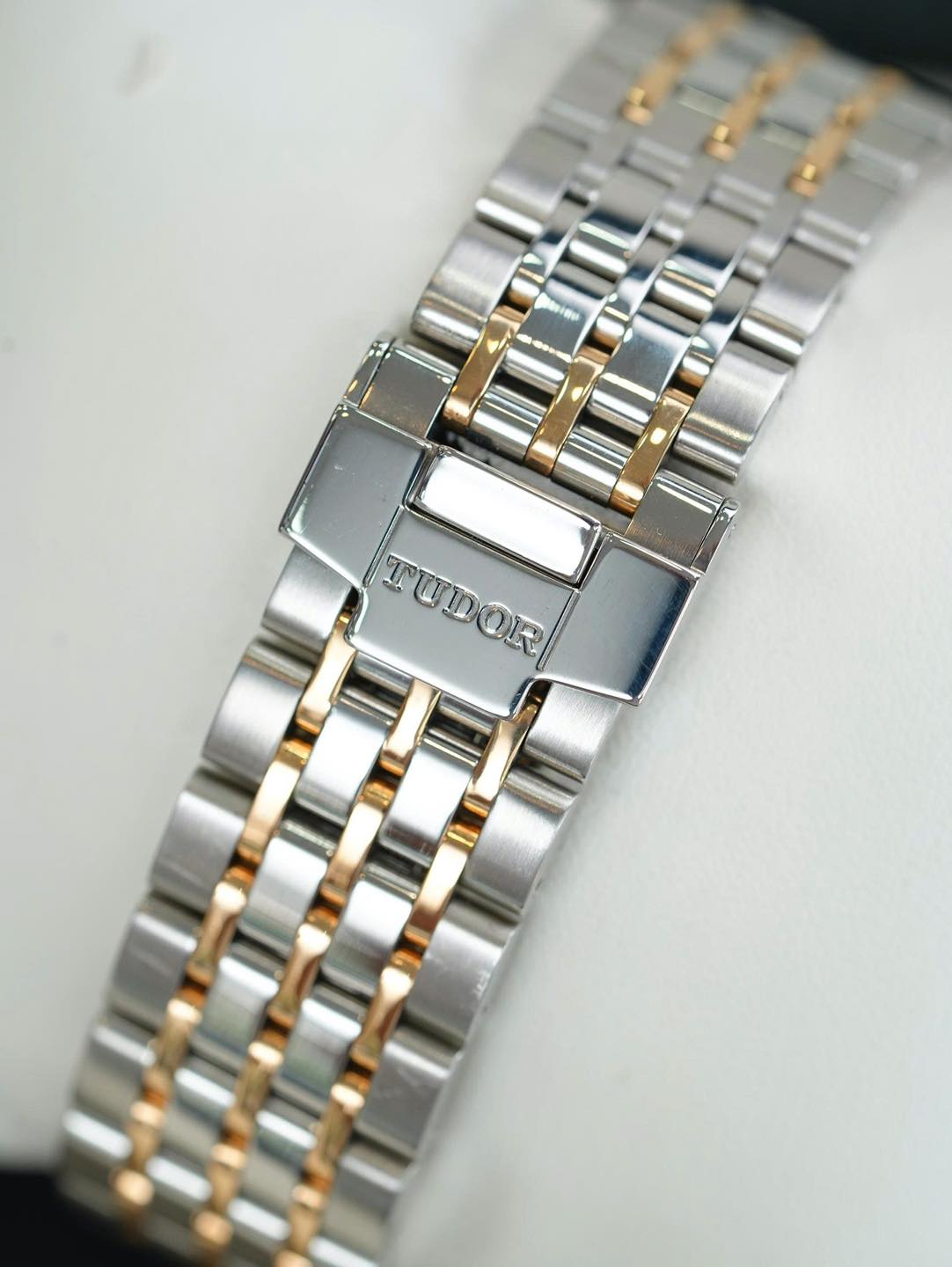 Đồng hồ TUDOR 1926  M91551-0009 QSD 5