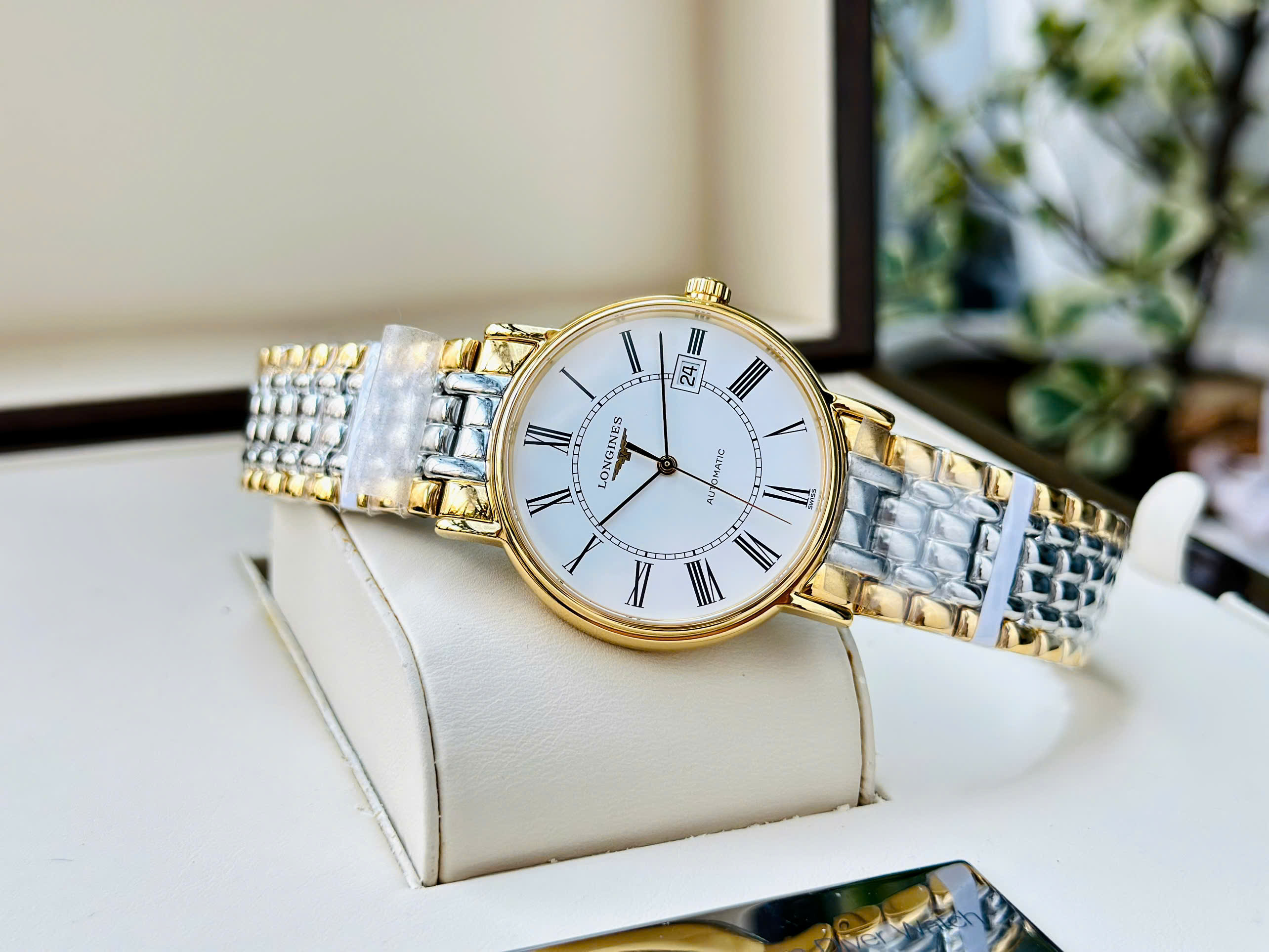 Đồng hồ Longines Automatic Presence L4.921.2.11.7 chính hãng 3