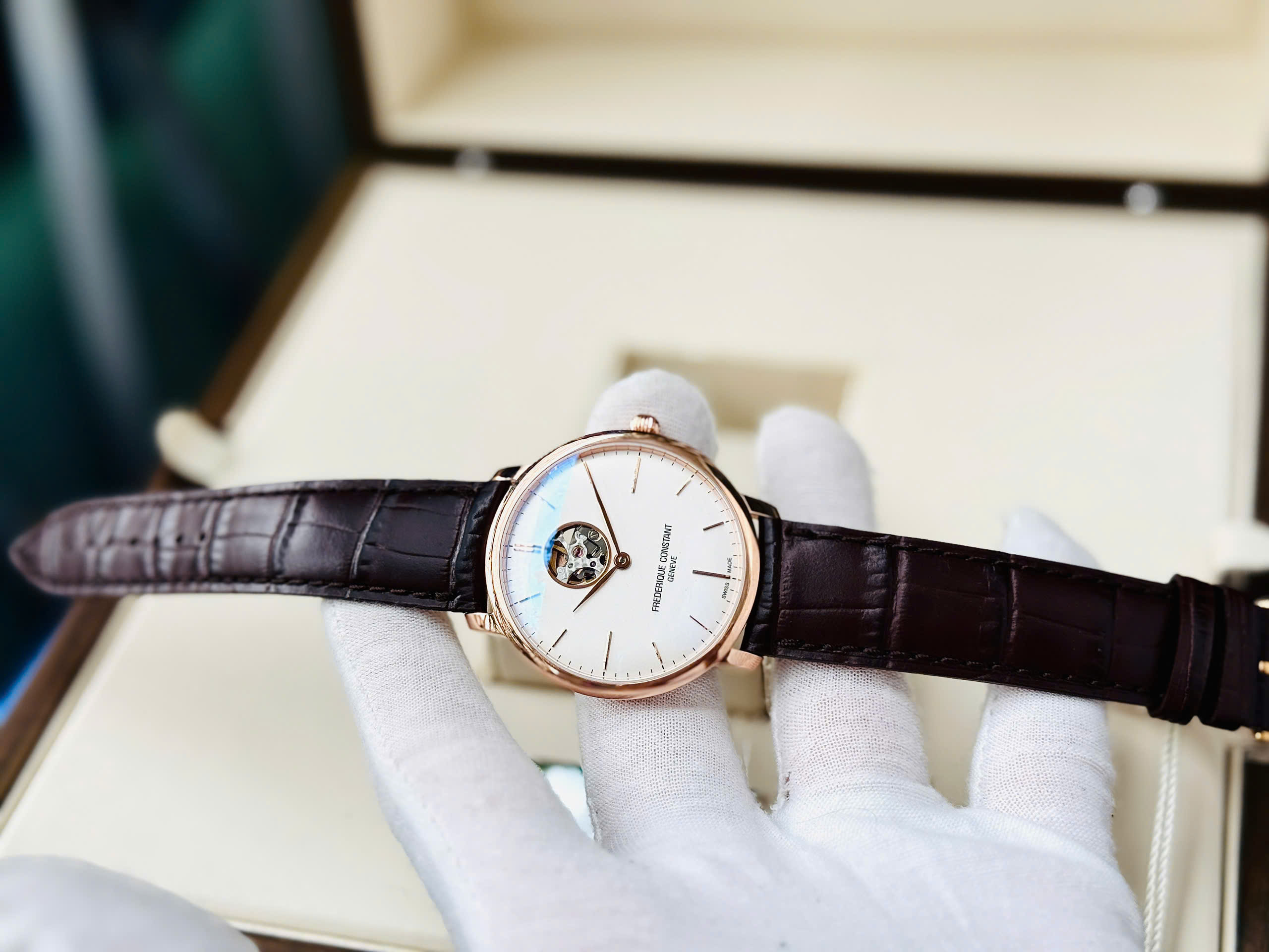 Đồng hồ Frederique Constant Slimline Open Heart FC-312V4S4 chính hãng 7