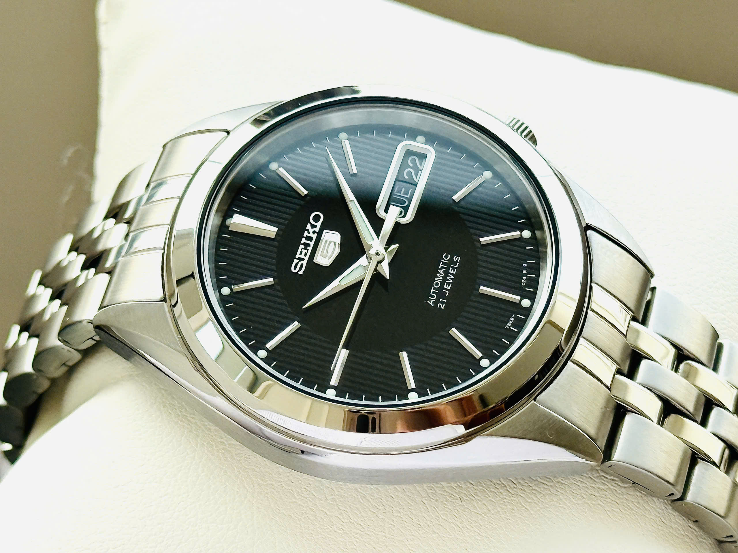 Đồng hồ Seiko 5 SNKL23K1 chính hãng 5