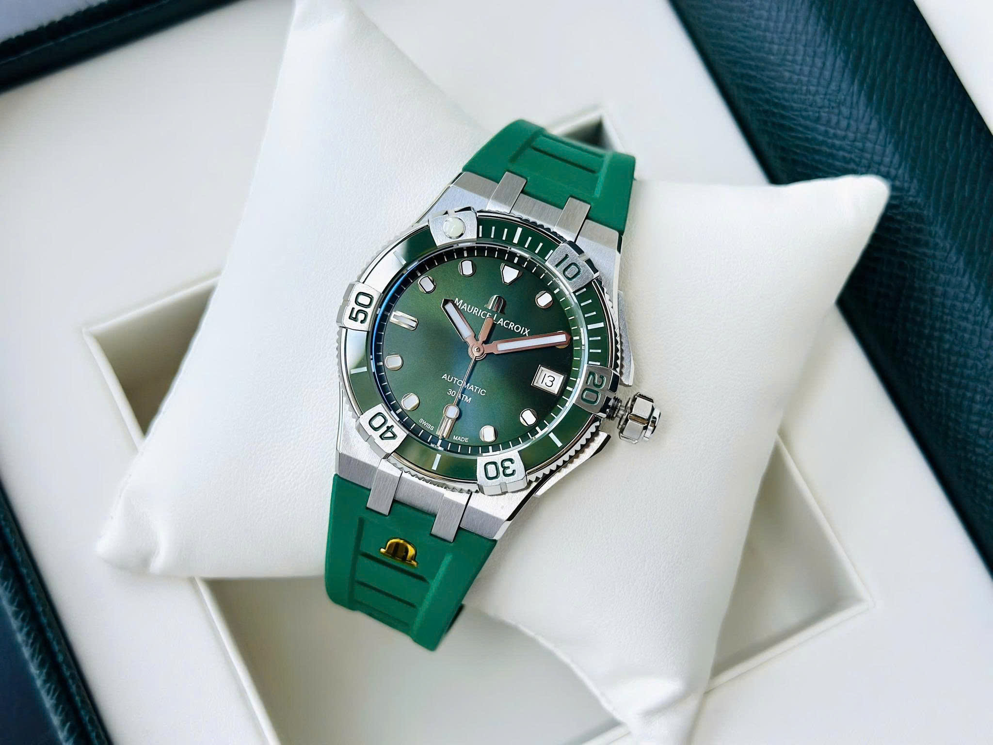 Đồng hồ Maurice Lacroix Aikon Venturer AI6057-SSL50-630-5 chính hãng 1