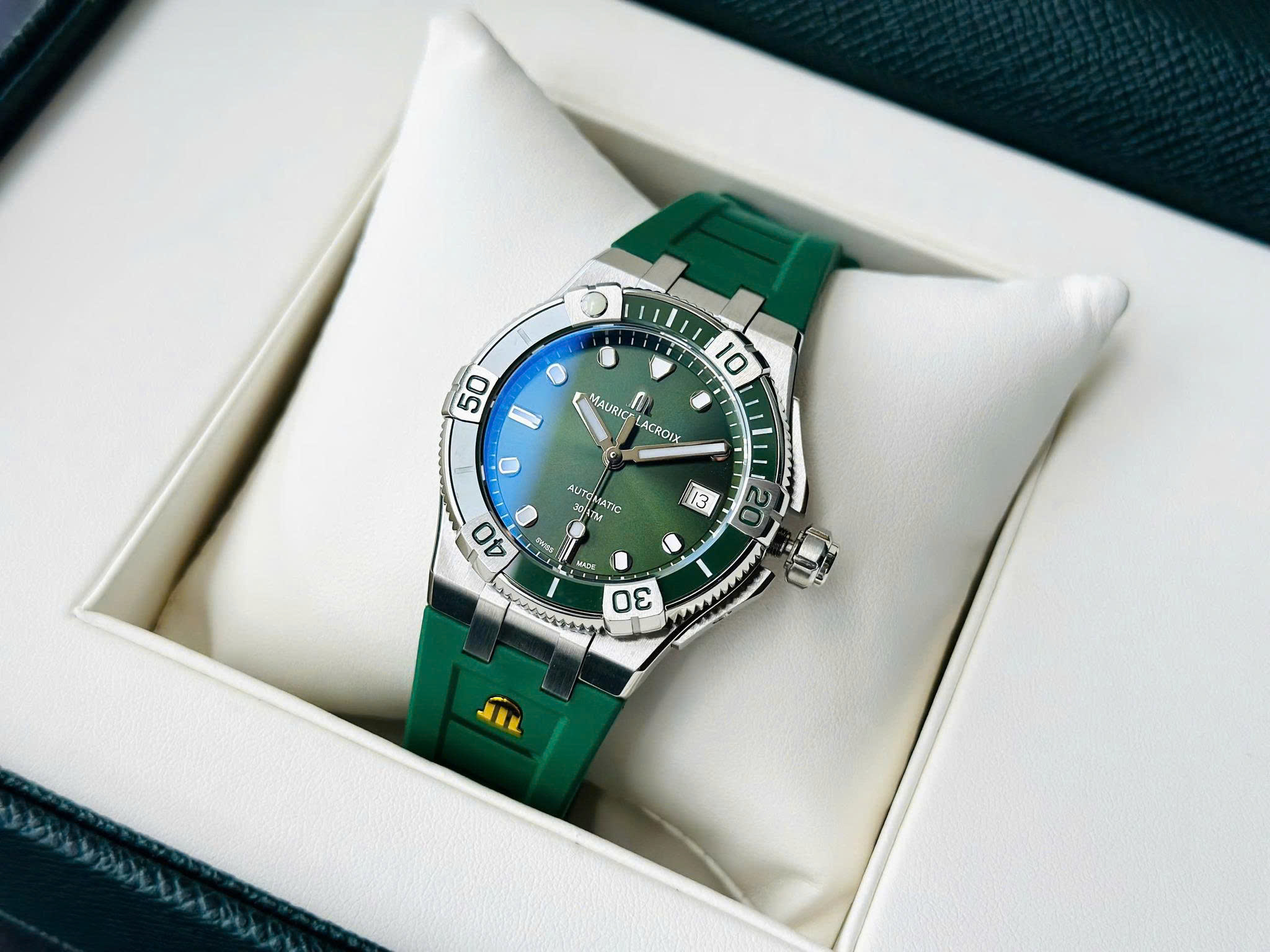 Đồng hồ Maurice Lacroix Aikon Venturer AI6057-SSL50-630-5 chính hãng 7