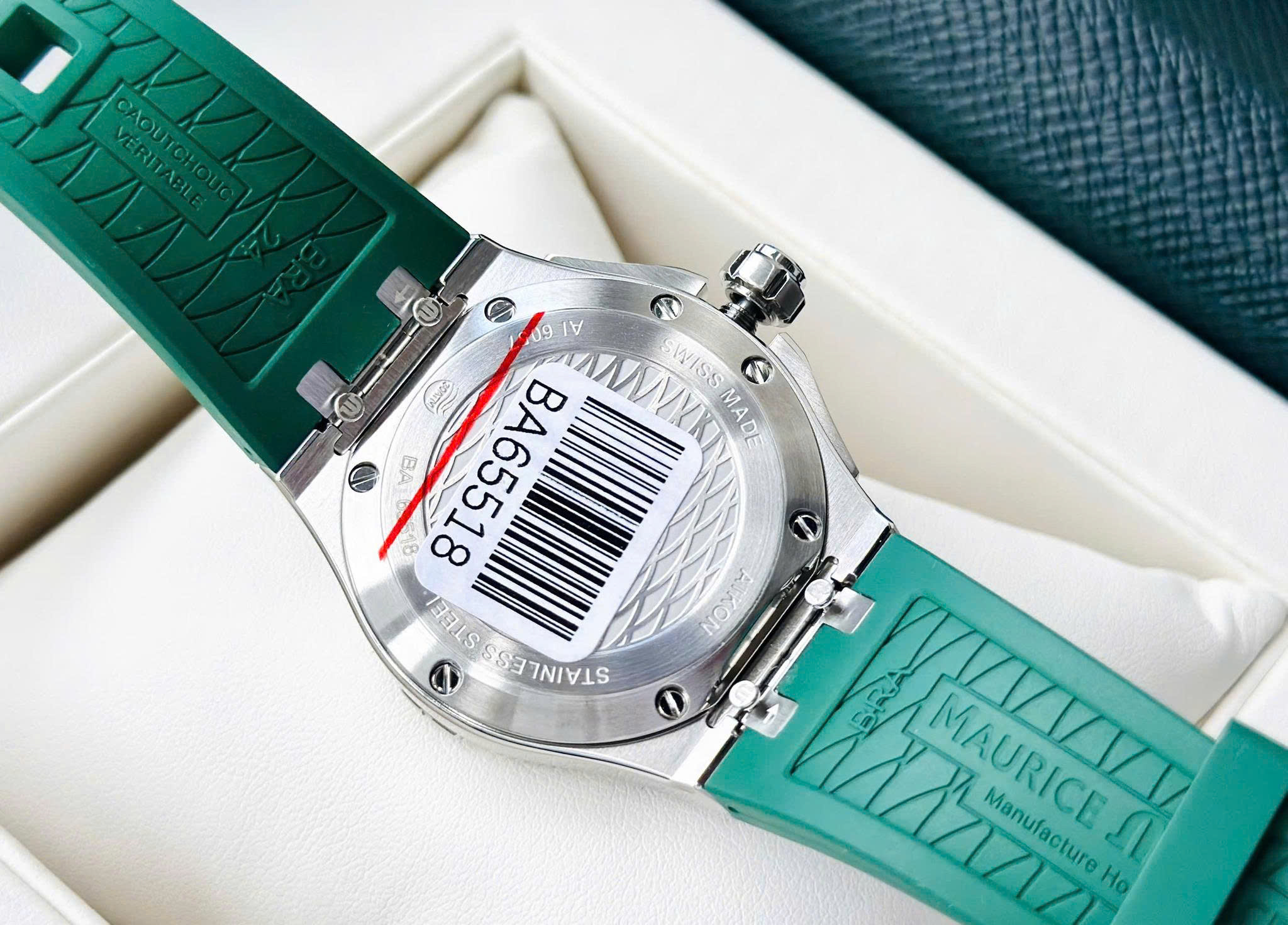 Đồng hồ Maurice Lacroix Aikon Venturer AI6057-SSL50-630-5 chính hãng 9