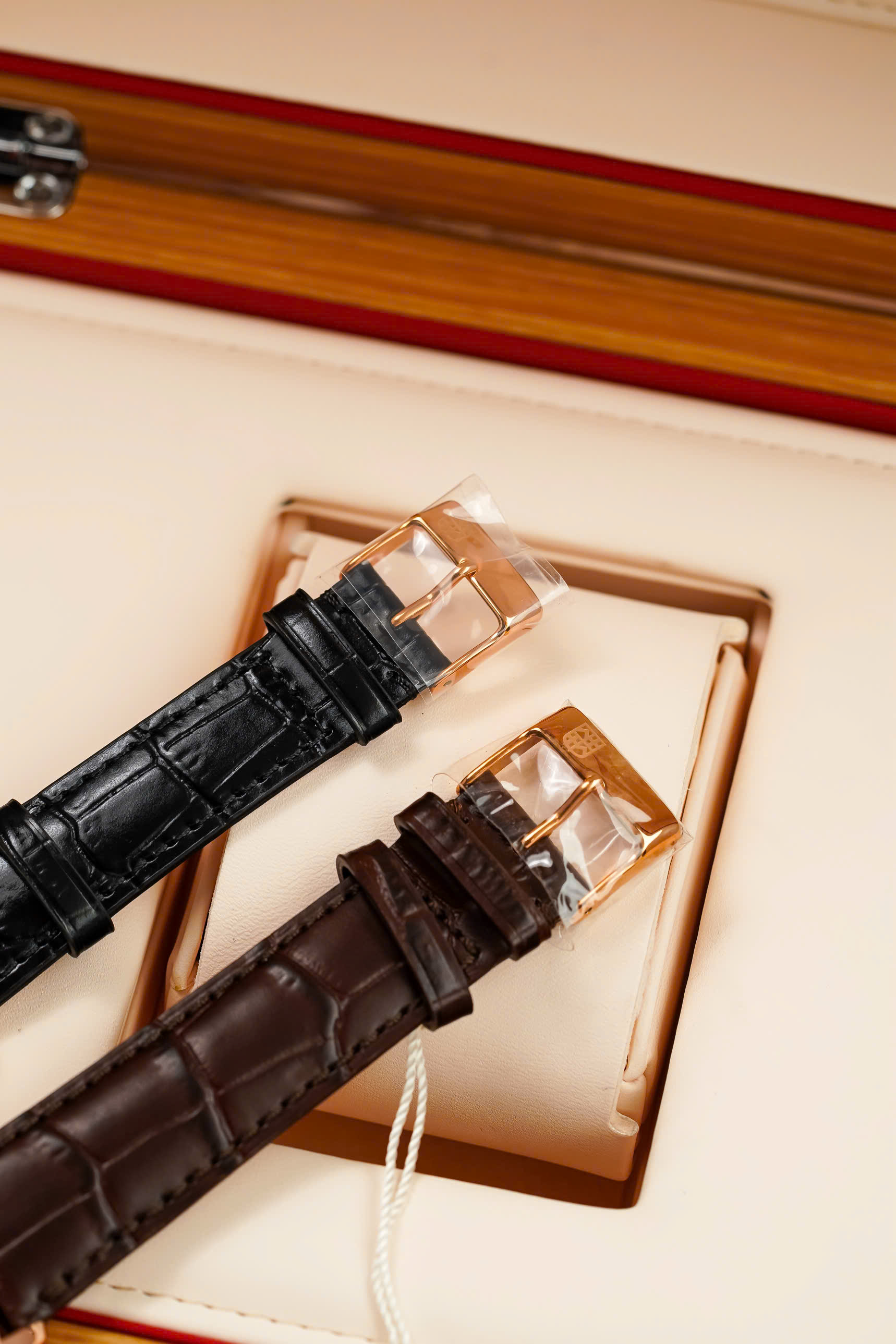 Đồng hồ đôi Frederique Constant FC-303MR5B4 & FC-220MS3B4 Chính Hãng 6