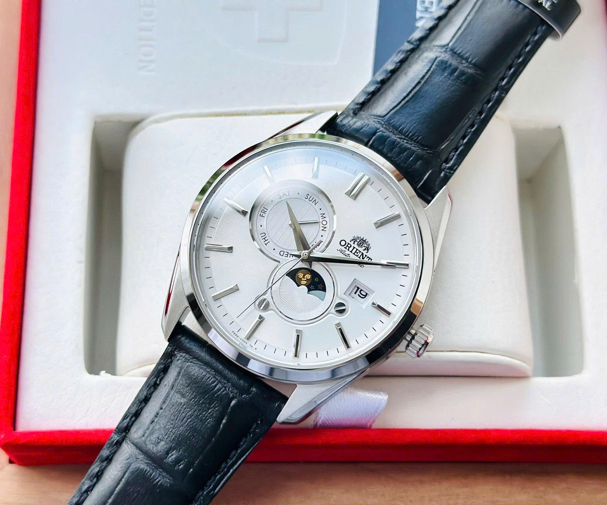 Đồng hồ nam Orient Sun & Moon Gen 5 RA-AK0310S10B chính hãng 1