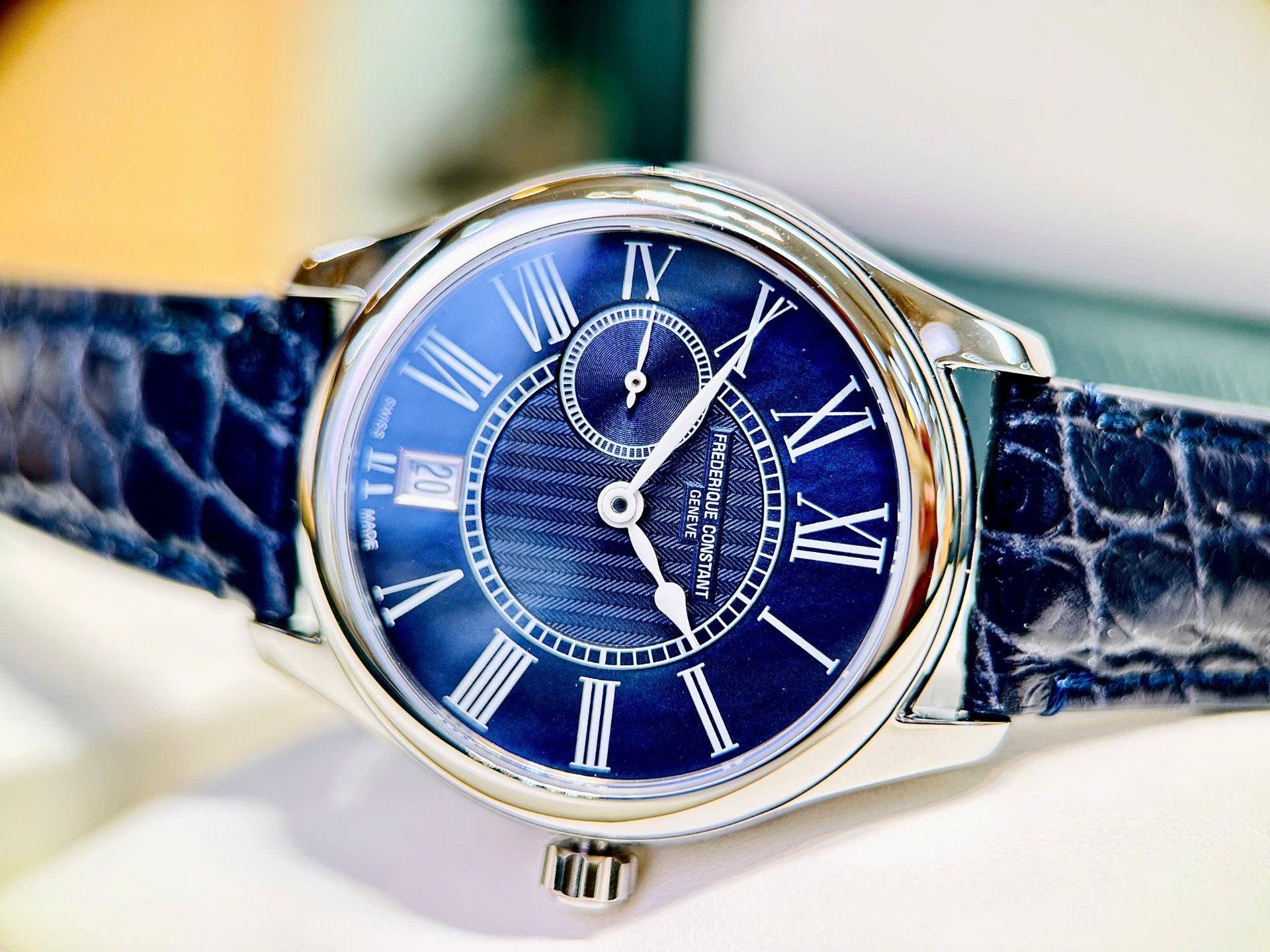 Đồng Hồ Frederique Constant Automatic Unisex FC-318MPN3B6 Chính Hãng 1