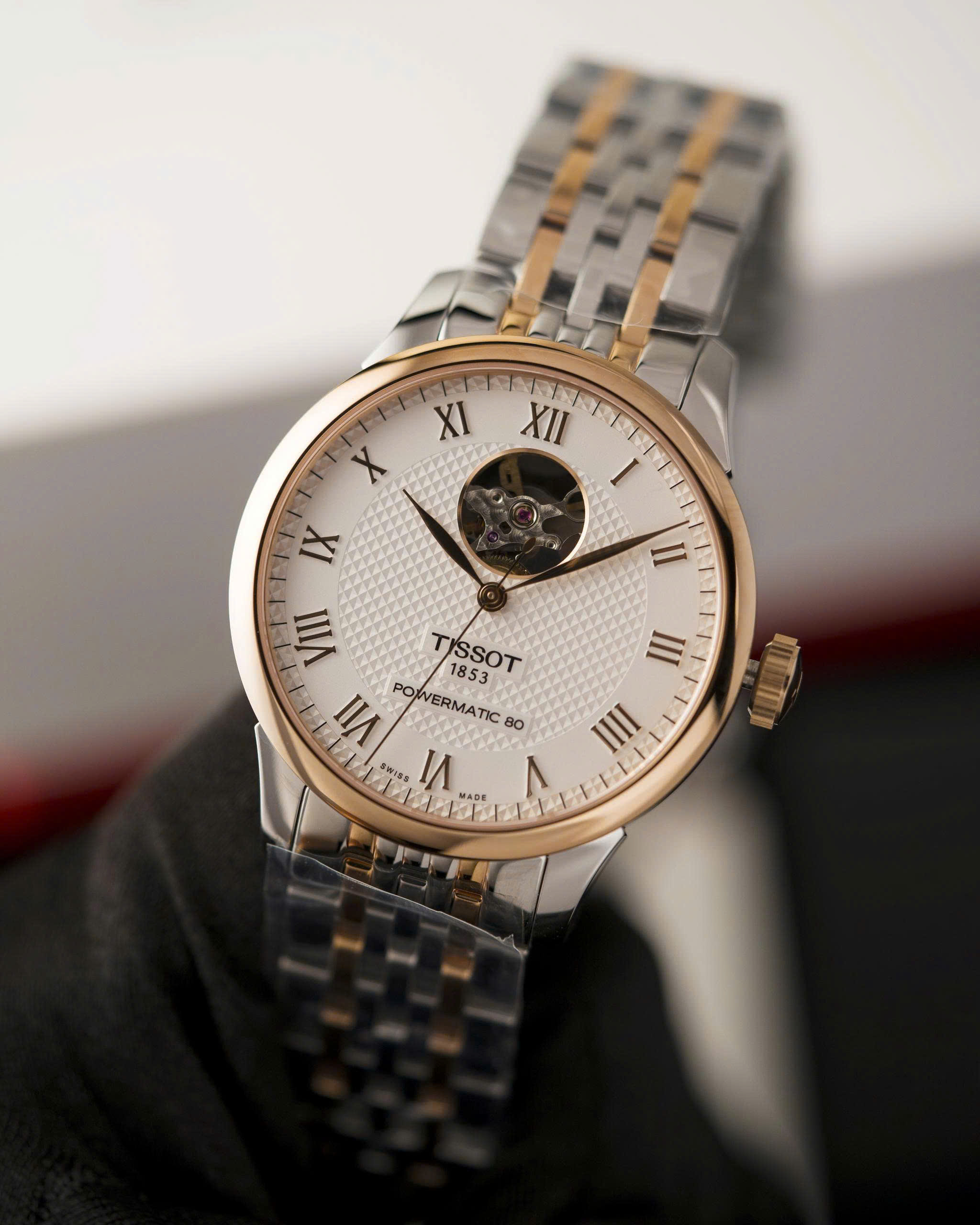 Đồng Hồ Nam Tissot Le Locle T006.407.22.033.02 Chính Hãng 2