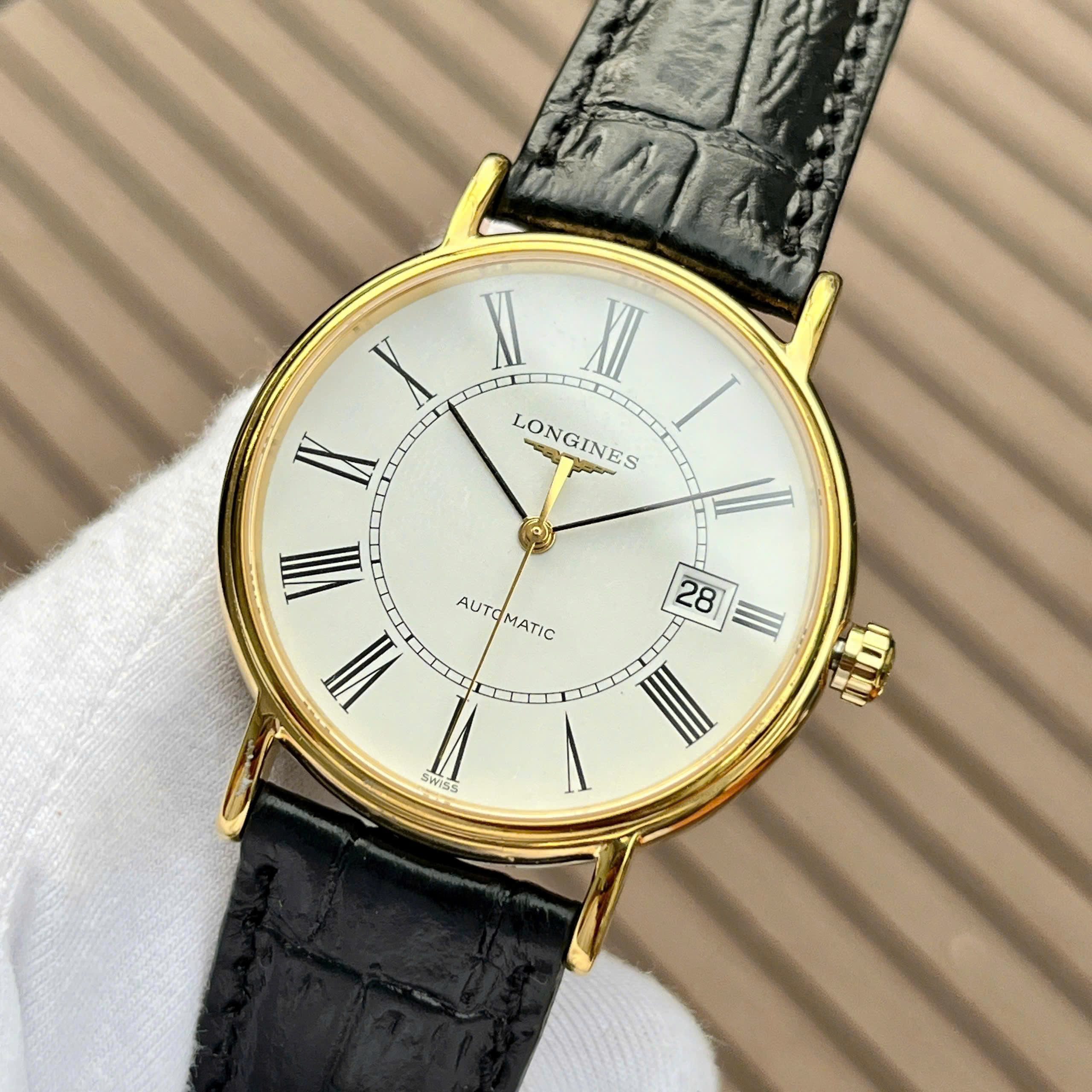 Đồng Hồ Nam Longines Presence L4.921.2.11.2 QSD 1