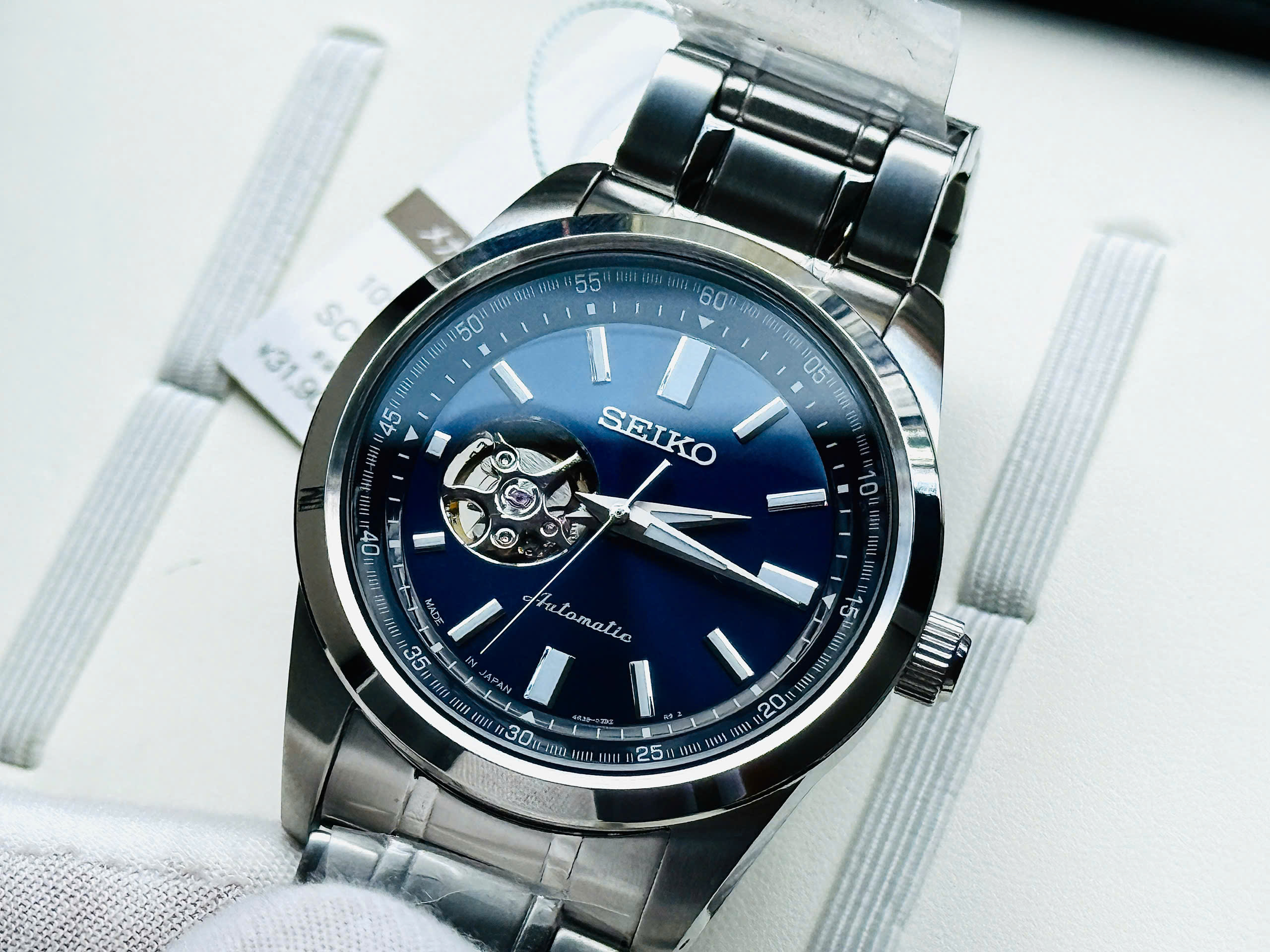 Đồng Hồ NamSeiko Open Heart SCVE051 Chính Hãng 2