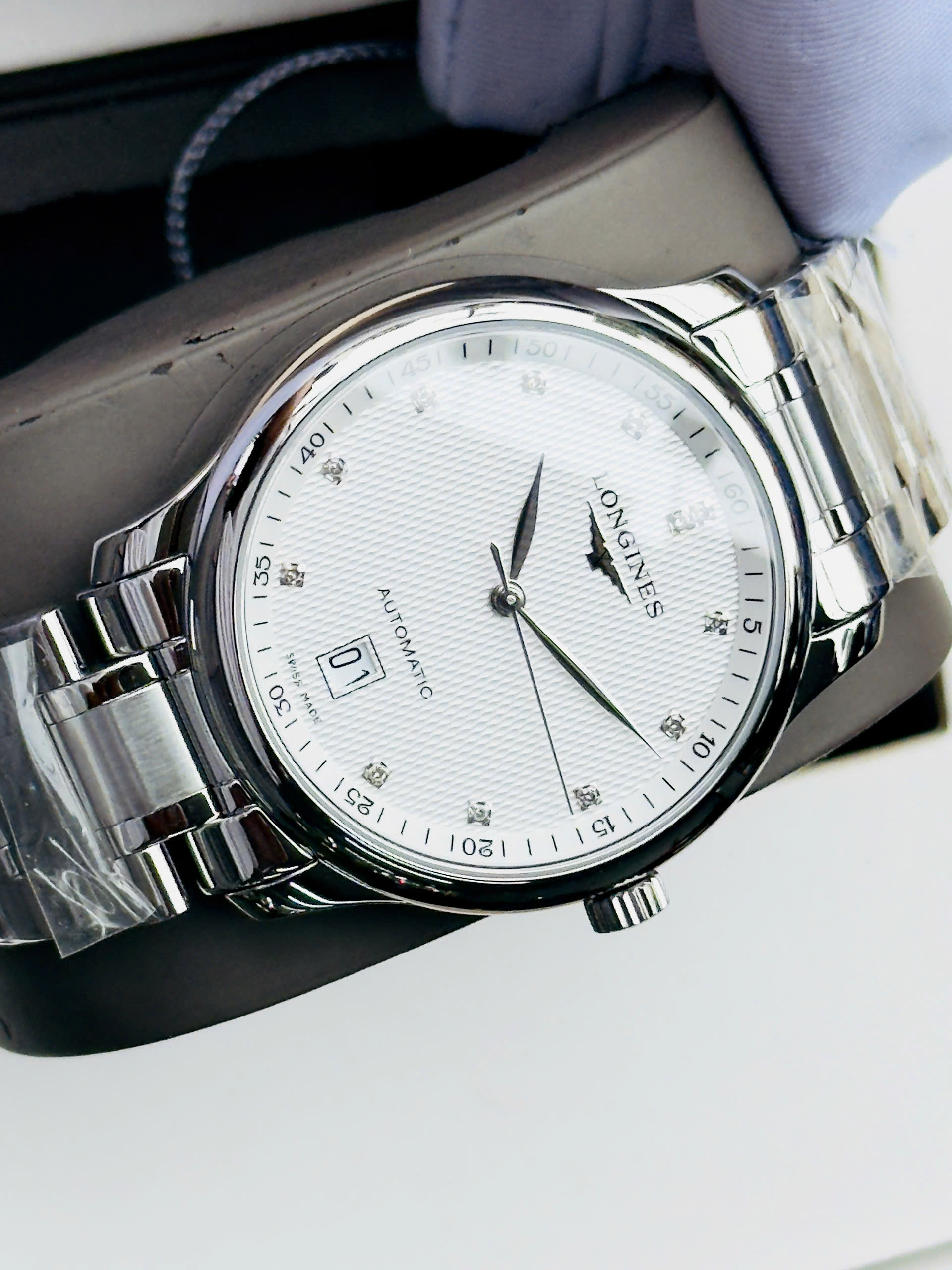 Đồng Hồ Nam Longines Master Collection Diamond  L2.628.4.77.6 QSD 6
