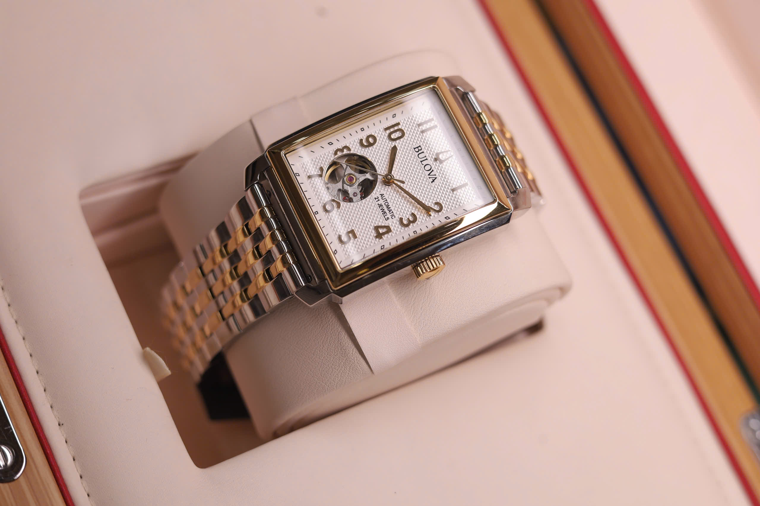 Đồng Hồ Nam Bulova Sutton 98A308 Chính Hãng 1