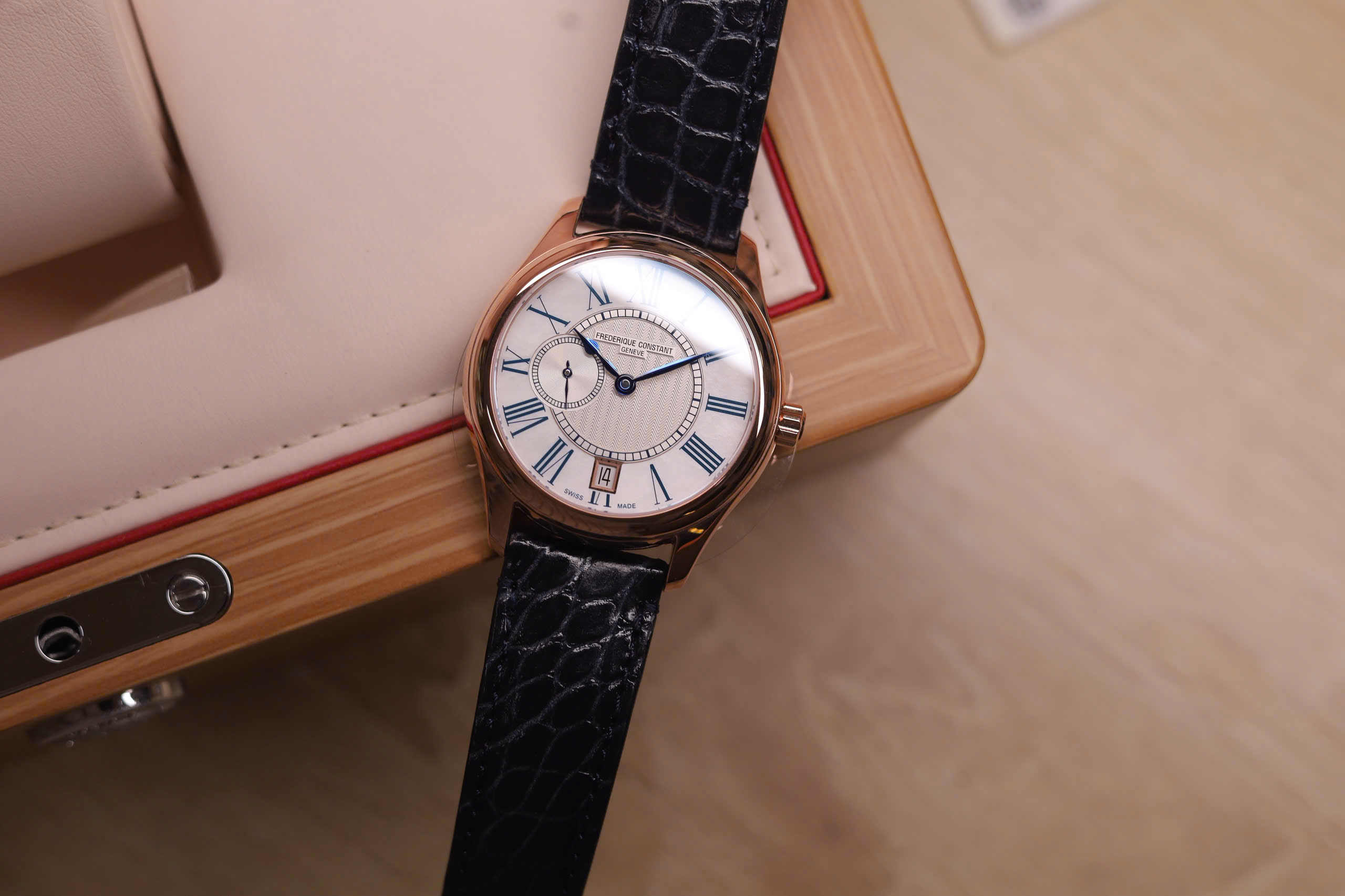 Đồng Hồ Unisex Frederique Constant Automatic FC-318MPWN3B4 Chính Hãng 1