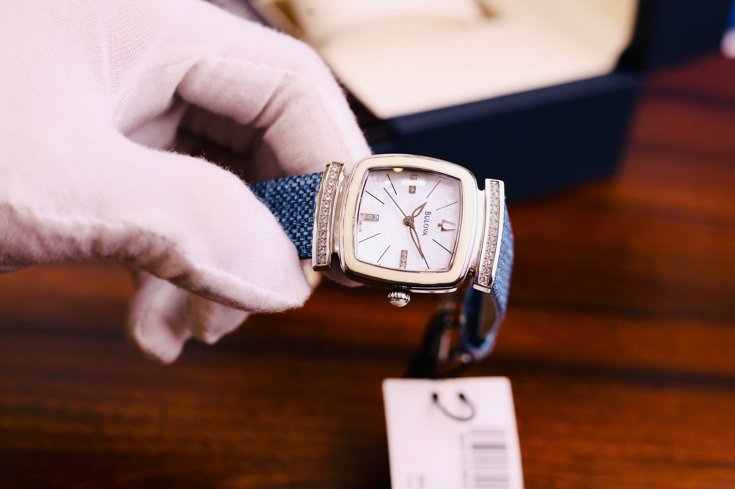 Đồng Hồ Nữ Bulova 98L174 Chính Hãng 6