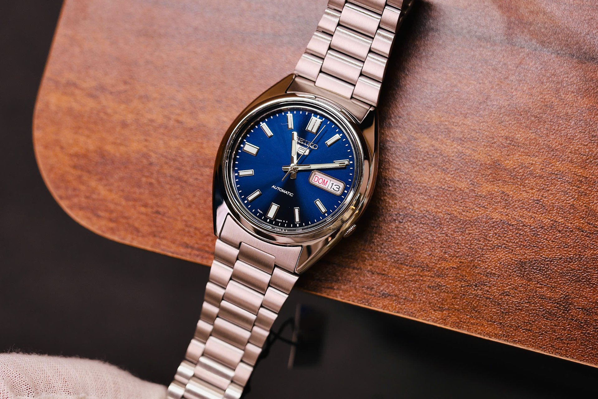 Đồng Hồ Nam Seiko 5 Automatic SNXS77  9