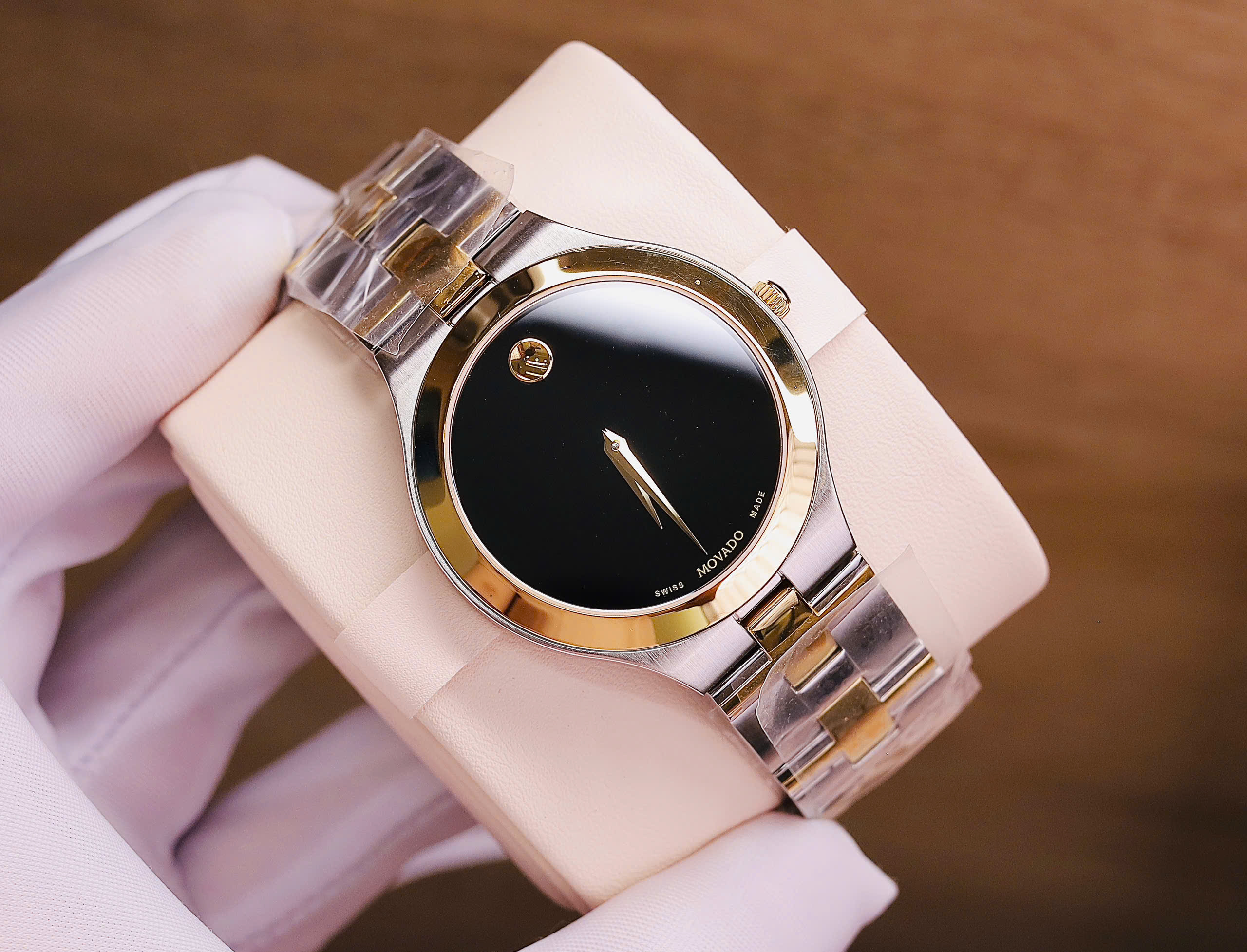 Đồng Hồ Nam Movado Juro Demi Gold 0607443 Chính Hãng 3