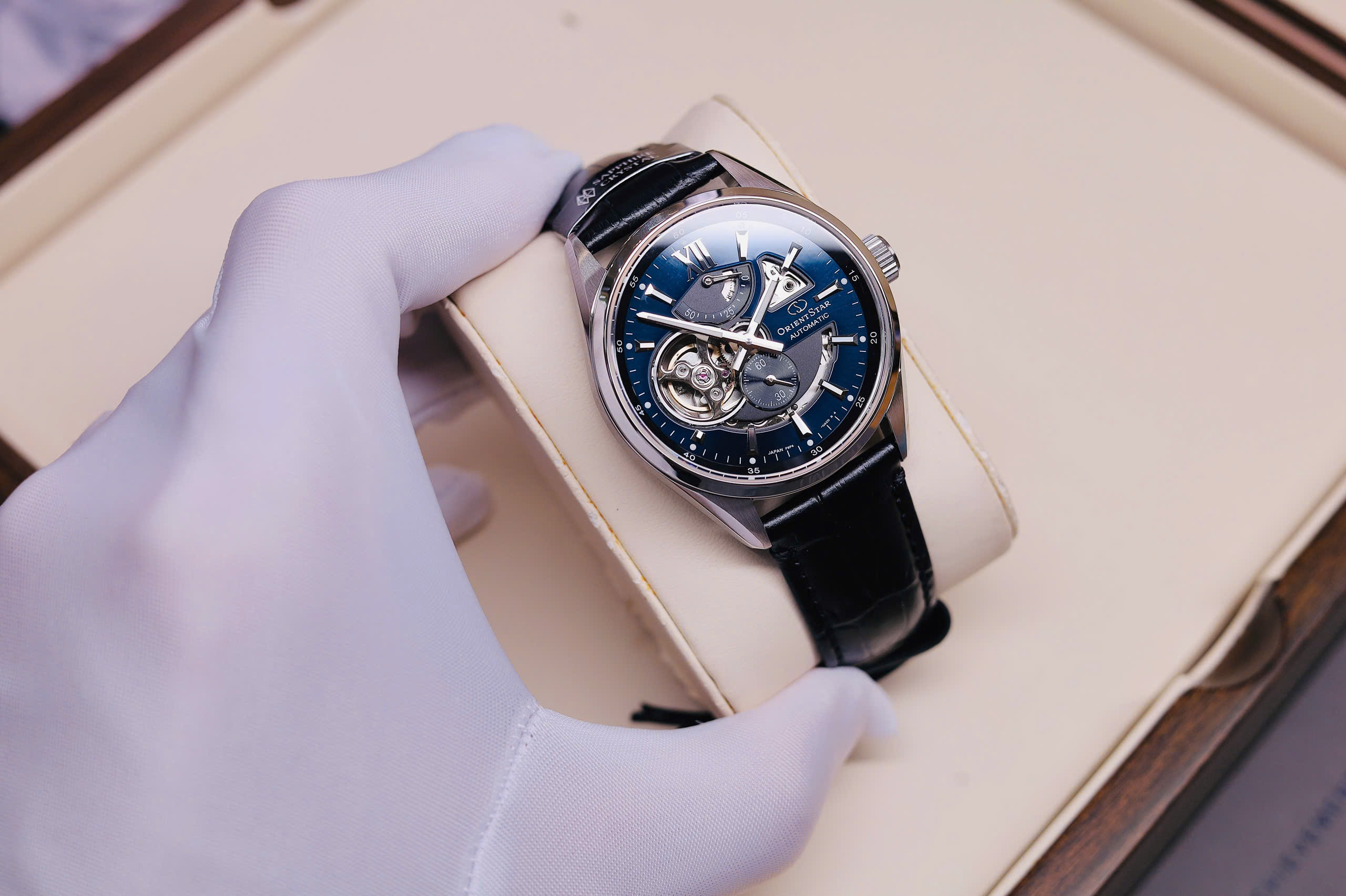 Đồng Hồ Nam Orient Star RE-AV0005L Chính Hãng 6