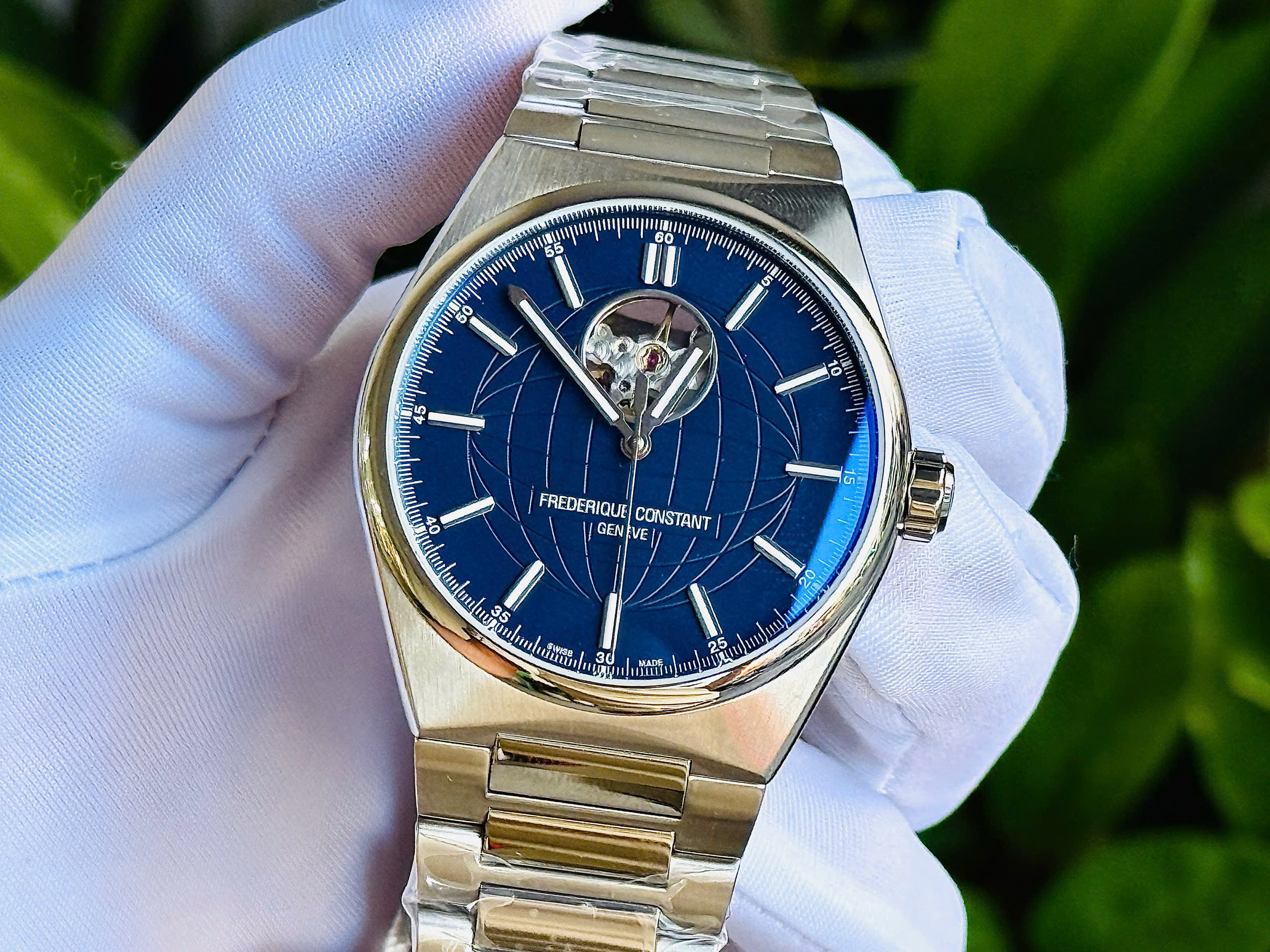 Đòng Hồ Nam Frederique Constant Highlife Heart Beat FC-310N4NH6B Chính Hãng 5