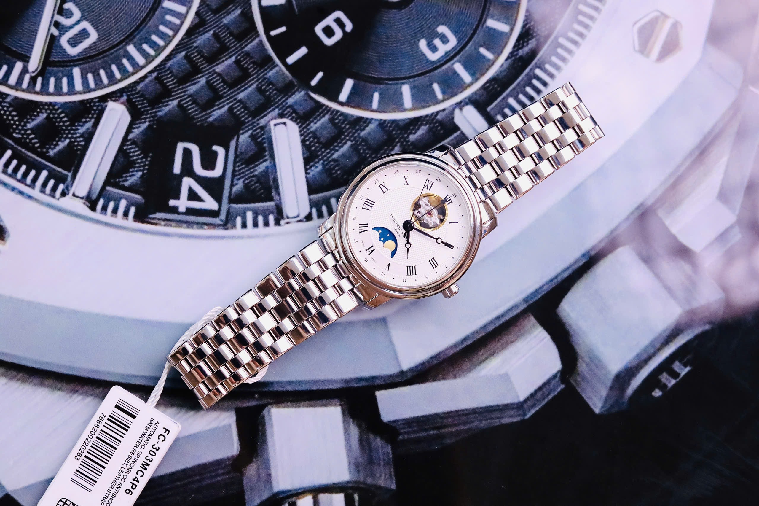 Đồng Hồ Nam Frederique Constant Classics Moonphase FC-335MC4P6B2 QSD 2