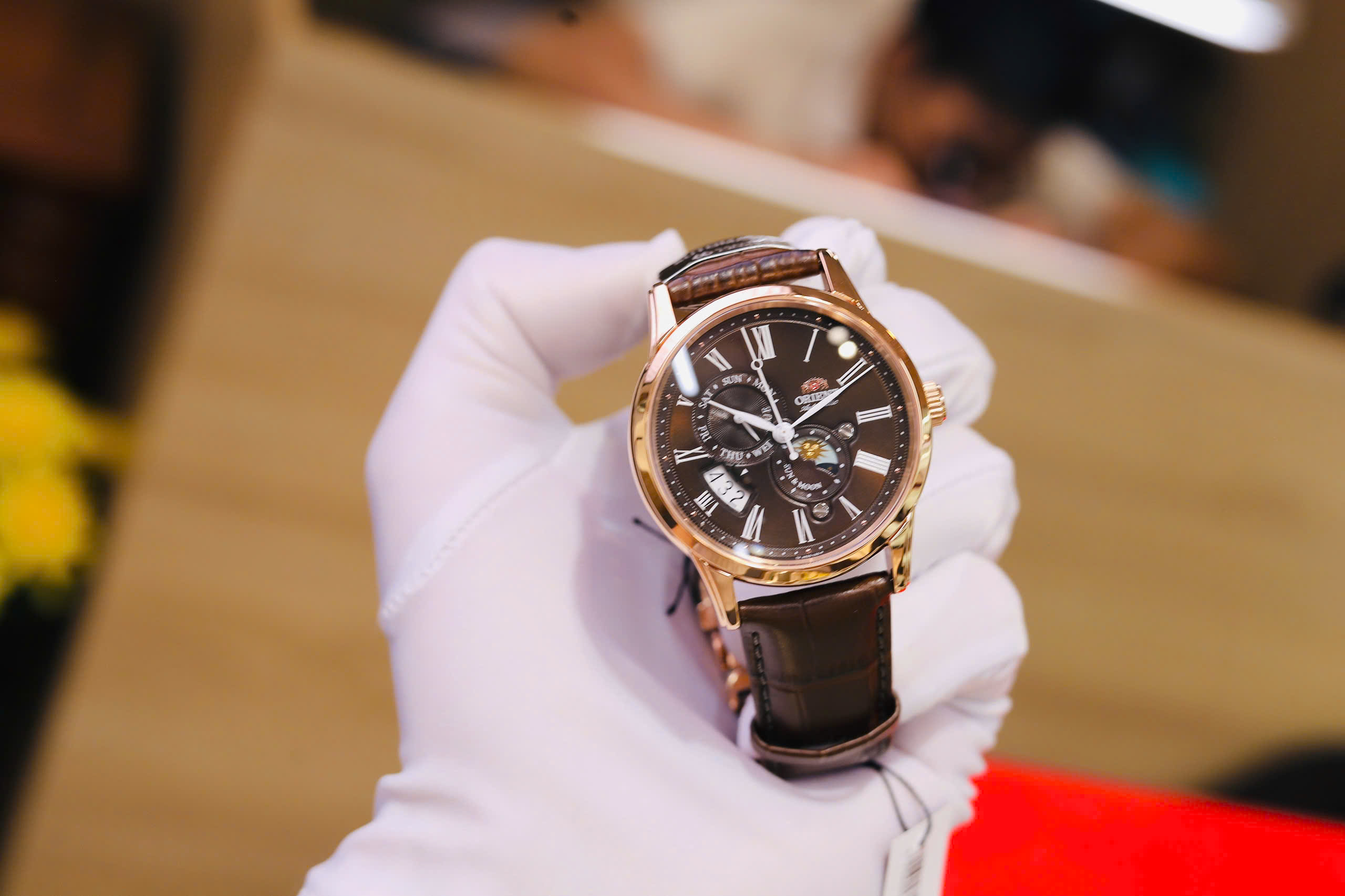 Đồng Hồ Nam Orient Sun And Moon RA-AK0009T10B Chính Hãng 6