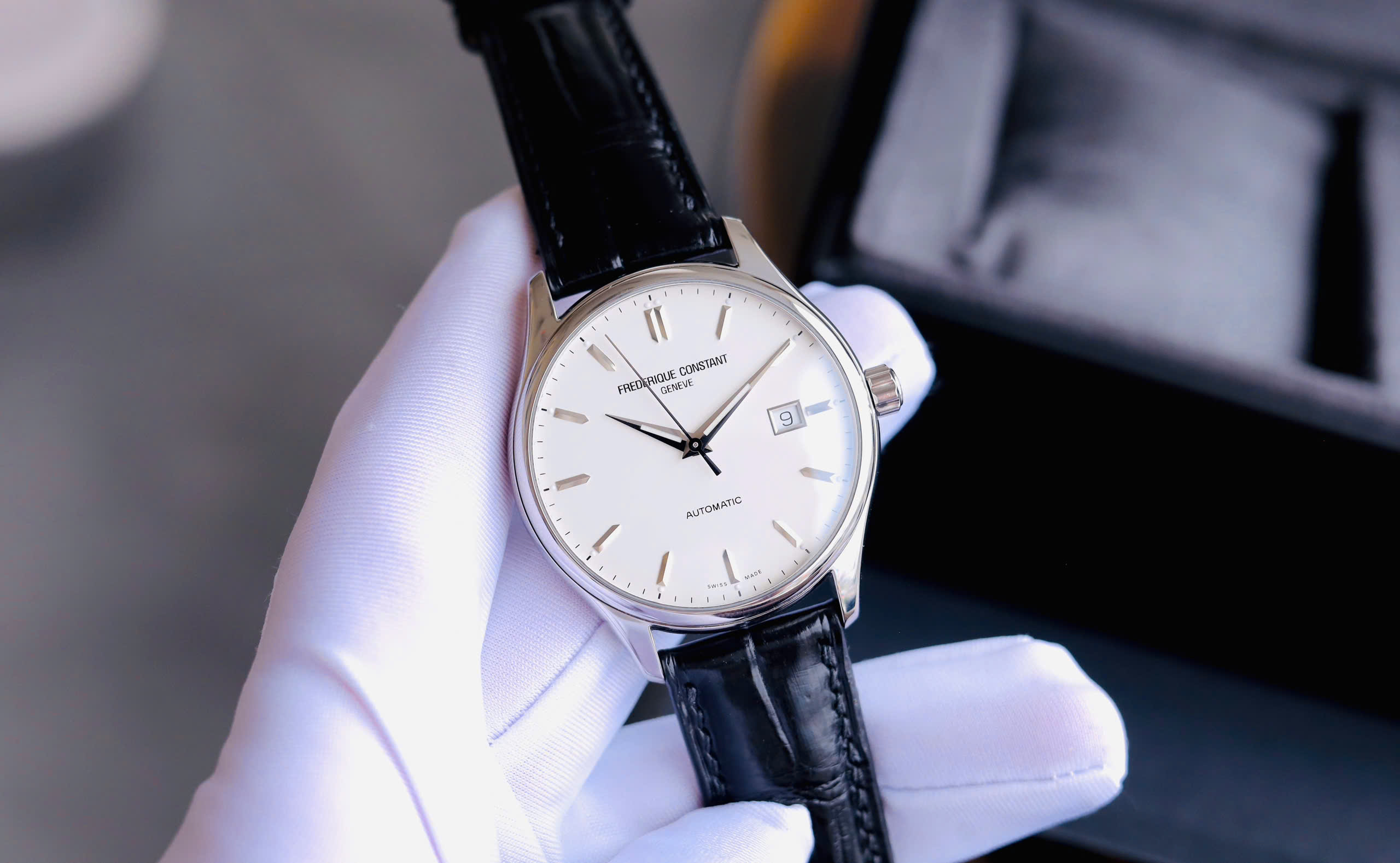 Đồng Hồ Nam Frederique Constant FC-303S5B6 QSD 1