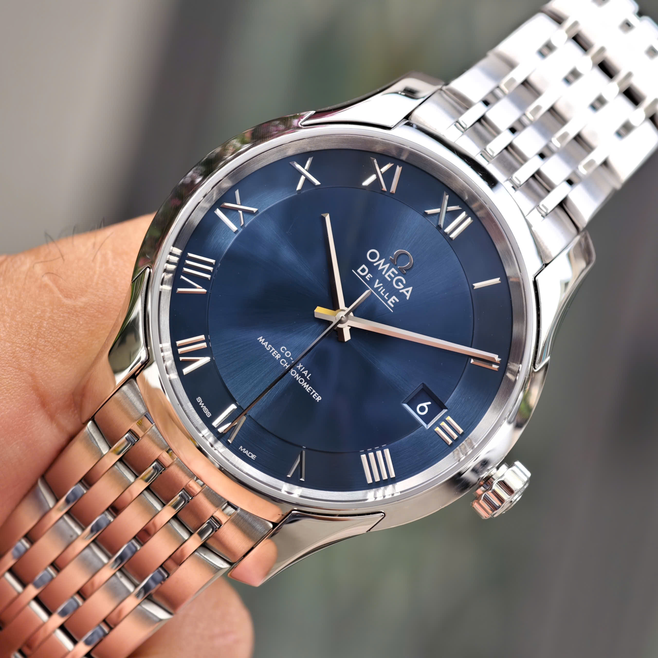 Đồng Hồ Nam Omega De Ville Hour Vision 433.10.41.21.03.001 QSD 2
