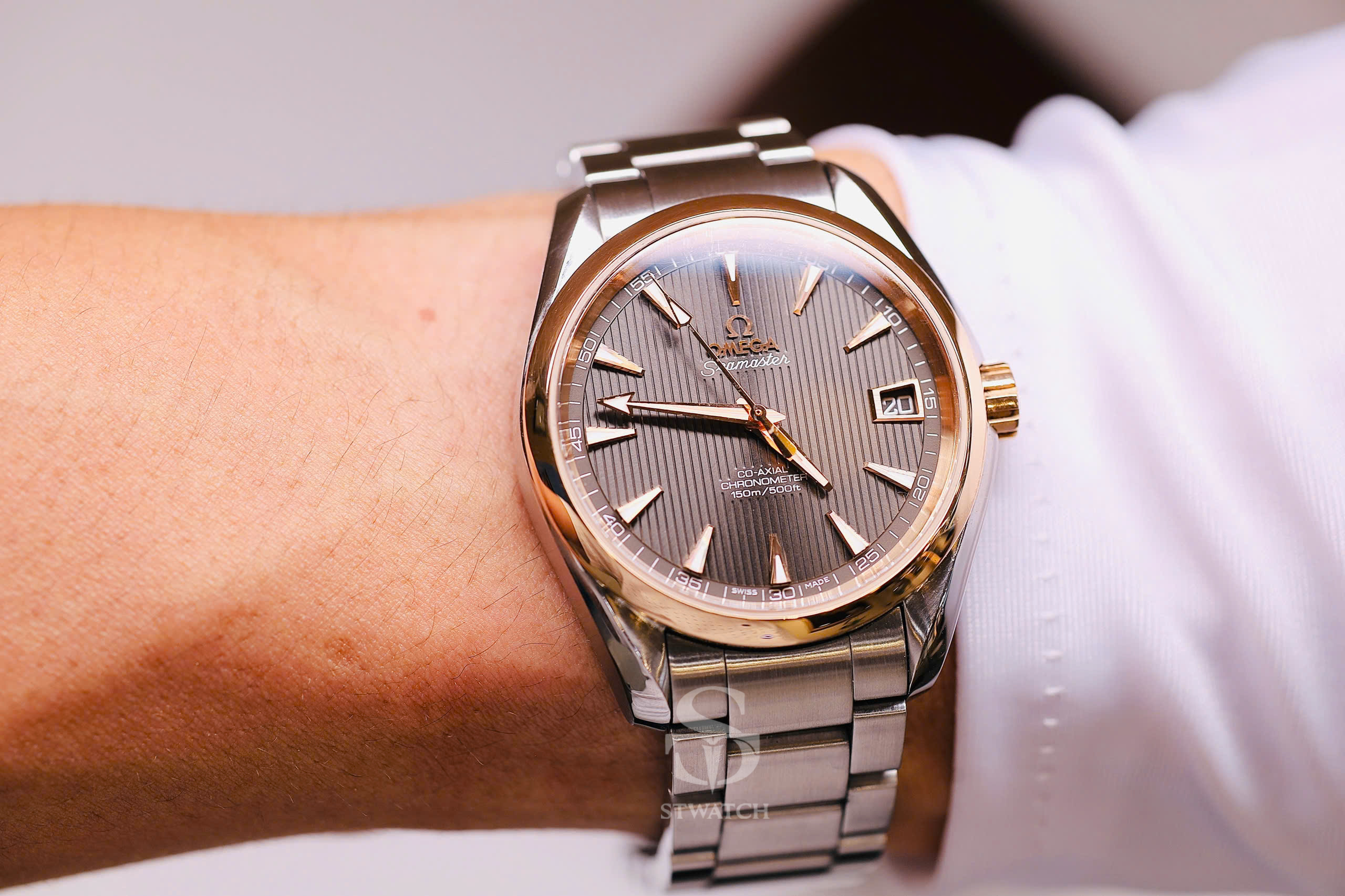 Đồng hồ Omega Seamaster Aqua Terra 150M 231.20.42.21.06.002 41.5 Red Gold Steel QSD 1