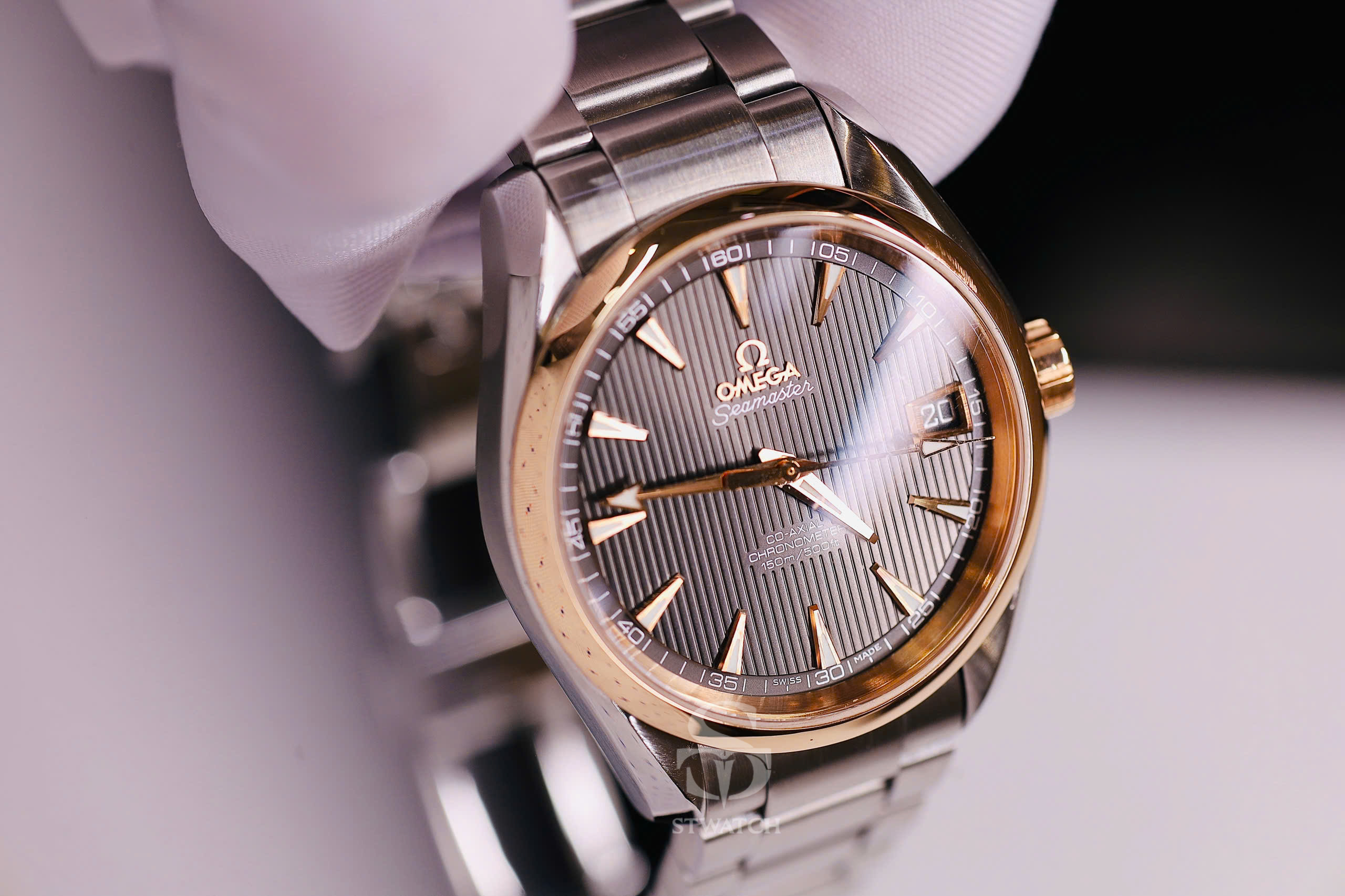 Đồng hồ Omega Seamaster Aqua Terra 150M 231.20.42.21.06.002 41.5 Red Gold Steel QSD 5
