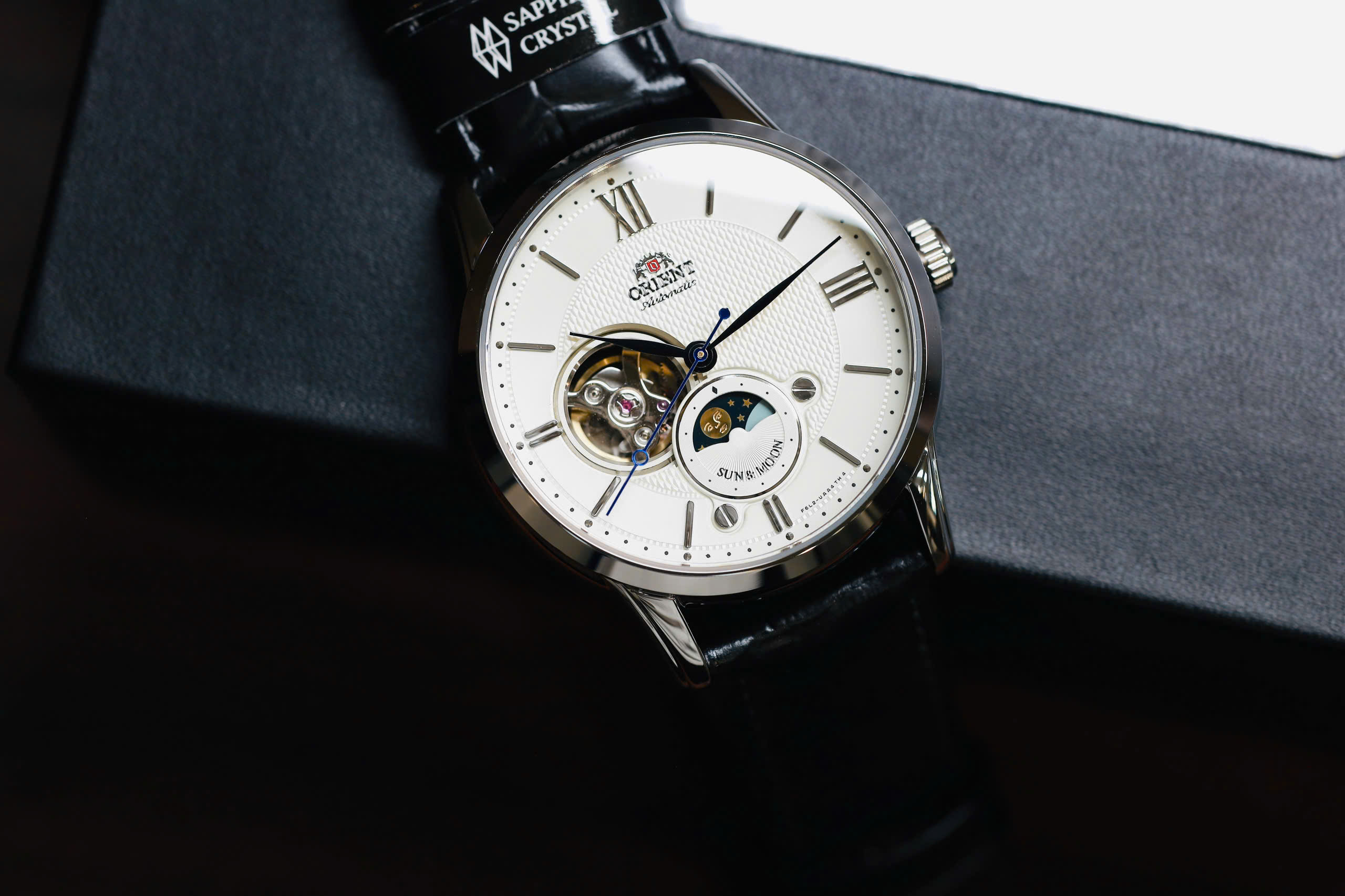 Đồng hồ Orient Sun & Moon 42 mm Nam RA-AS0011S30B 1