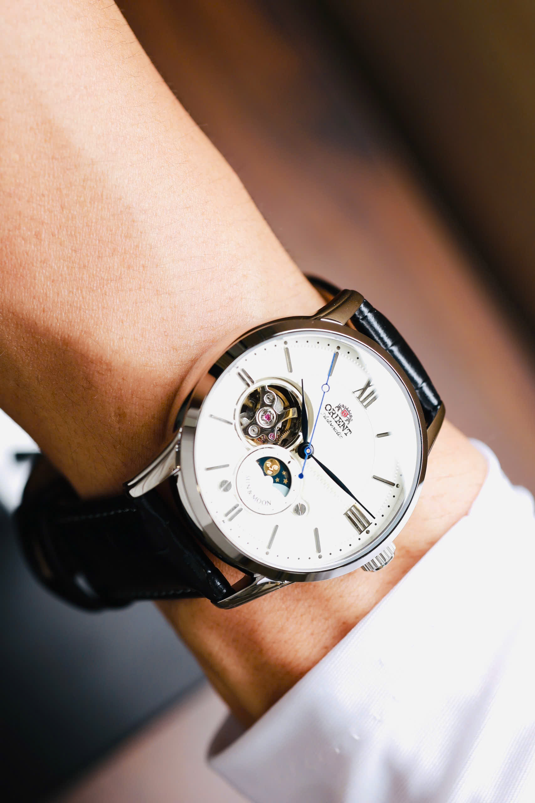 Đồng hồ Orient Sun & Moon 42 mm Nam RA-AS0011S30B 6