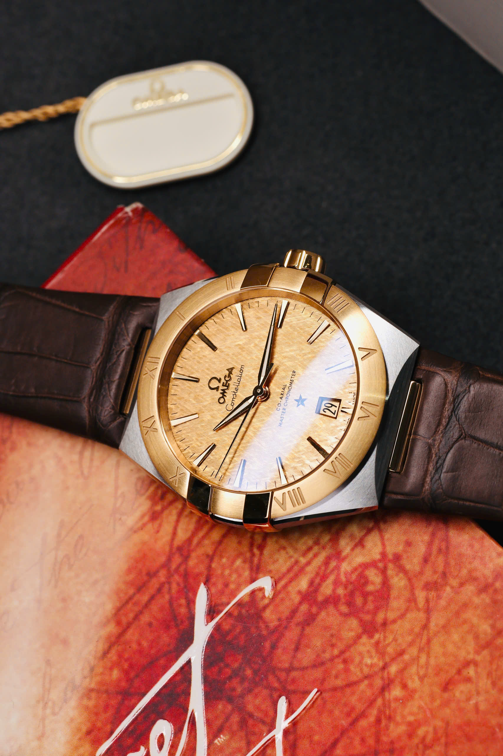 Omega Constellation chính hãng  4