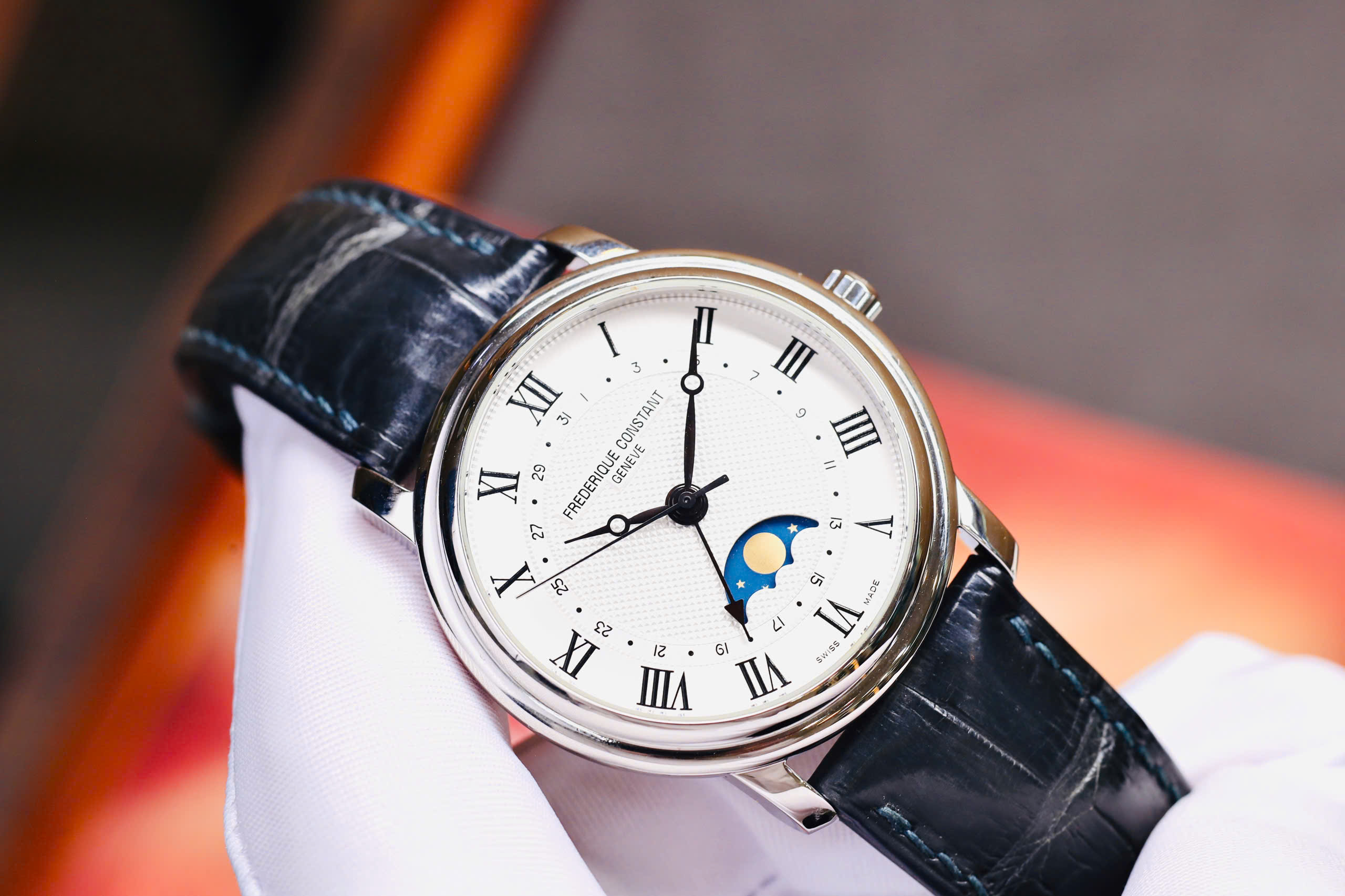 Frederique Constant FC-330MC4P6 Classics Moonphase 5
