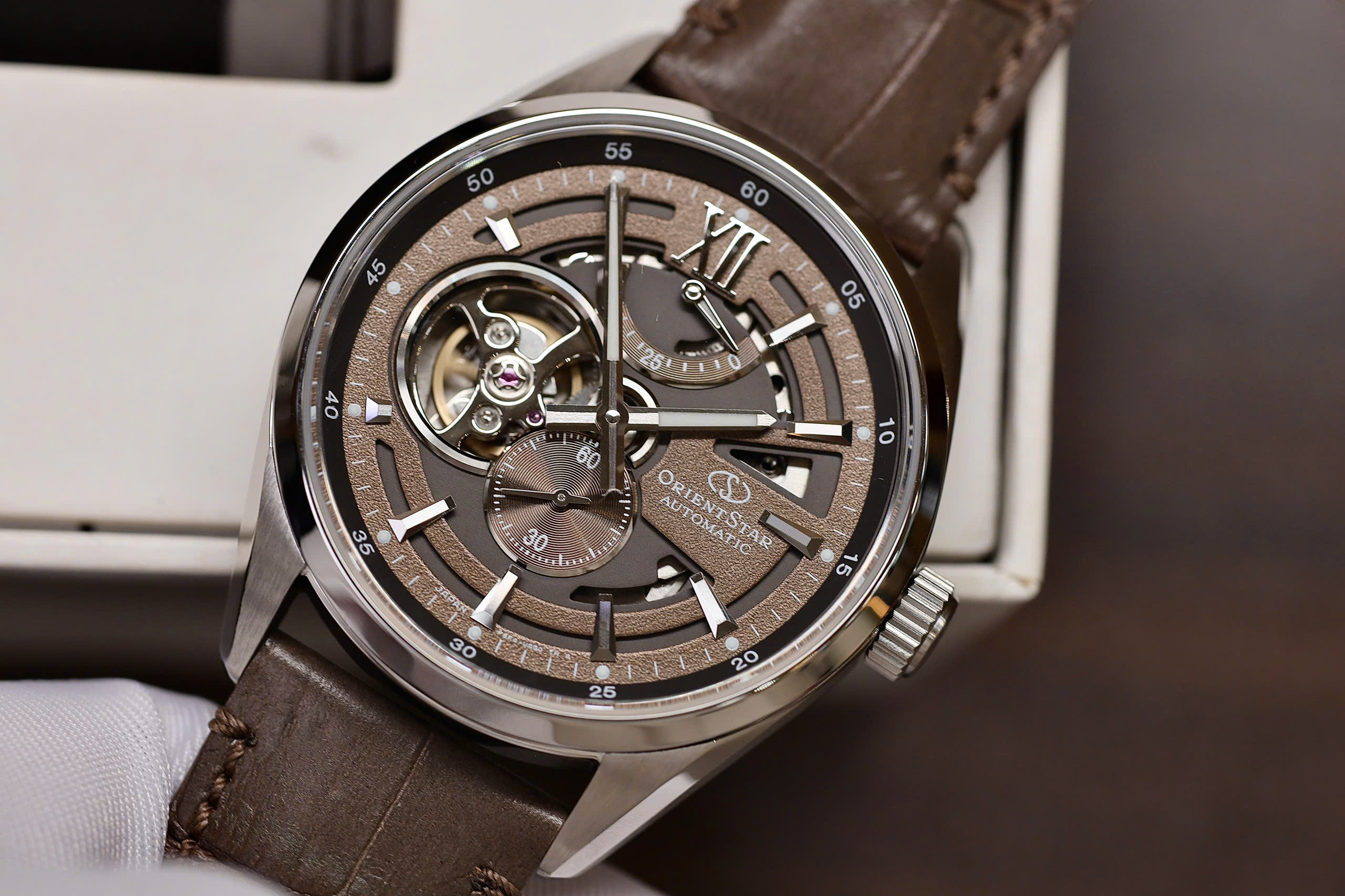 Đồng hồ Nam ORIENT STAR Modern Skeleton 1