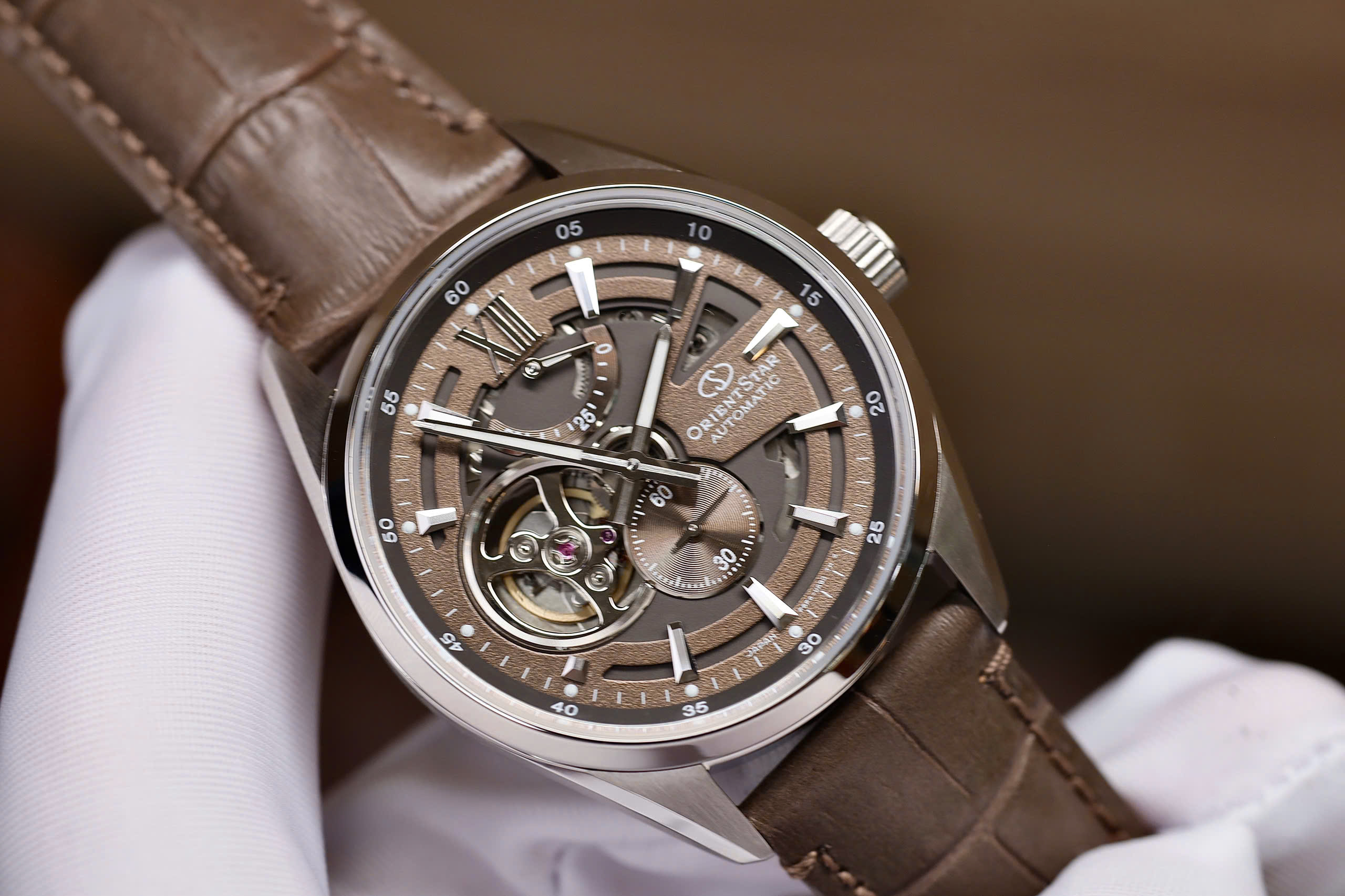 Đồng hồ Nam ORIENT STAR Modern Skeleton 3