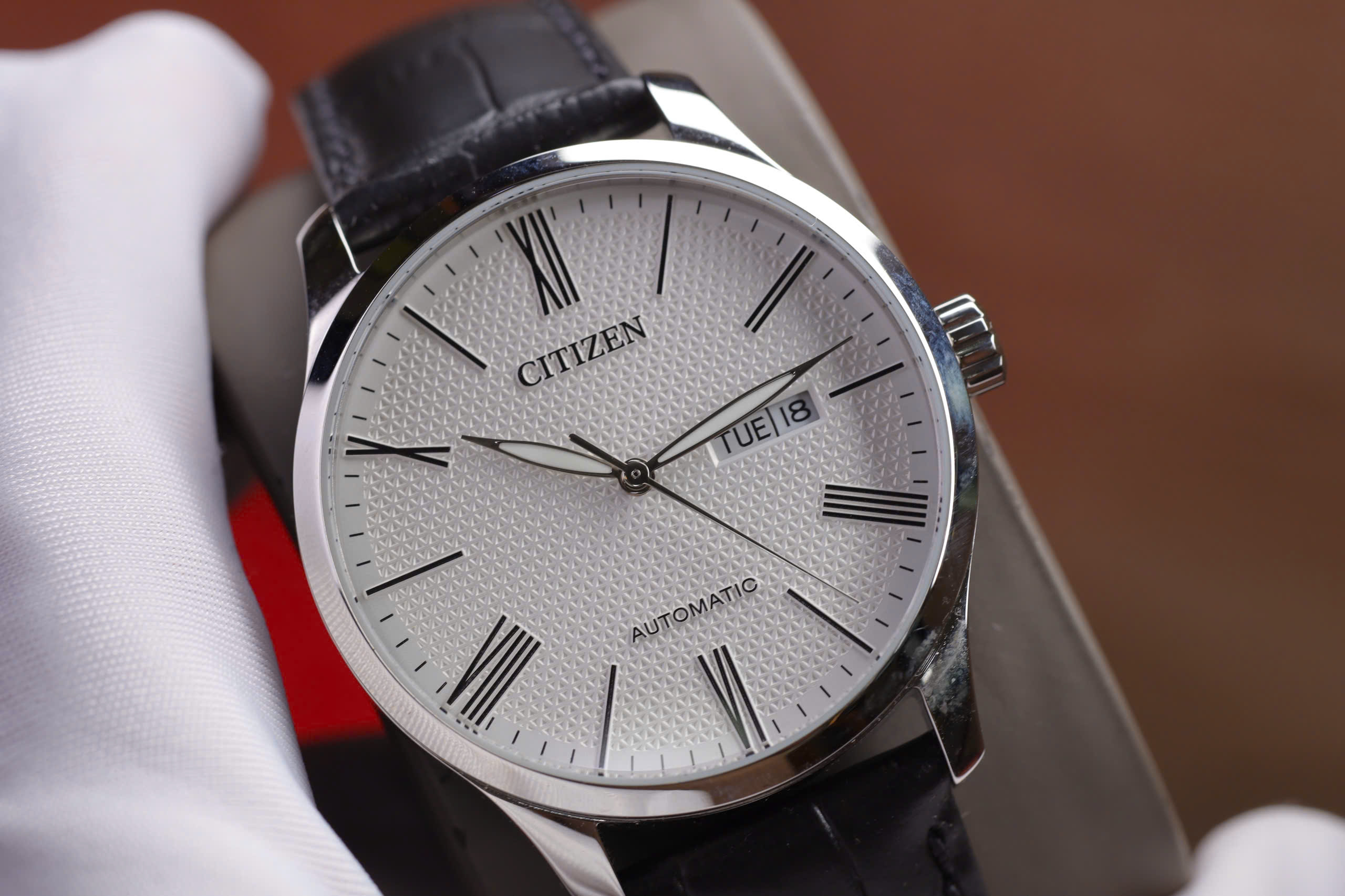 Đồng hồ Citizen NH8350-08A 4