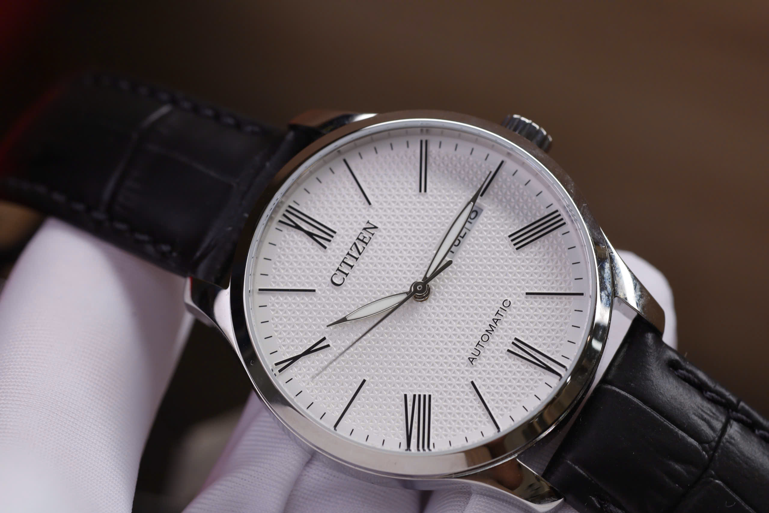 Đồng hồ Citizen NH8350-08A 7