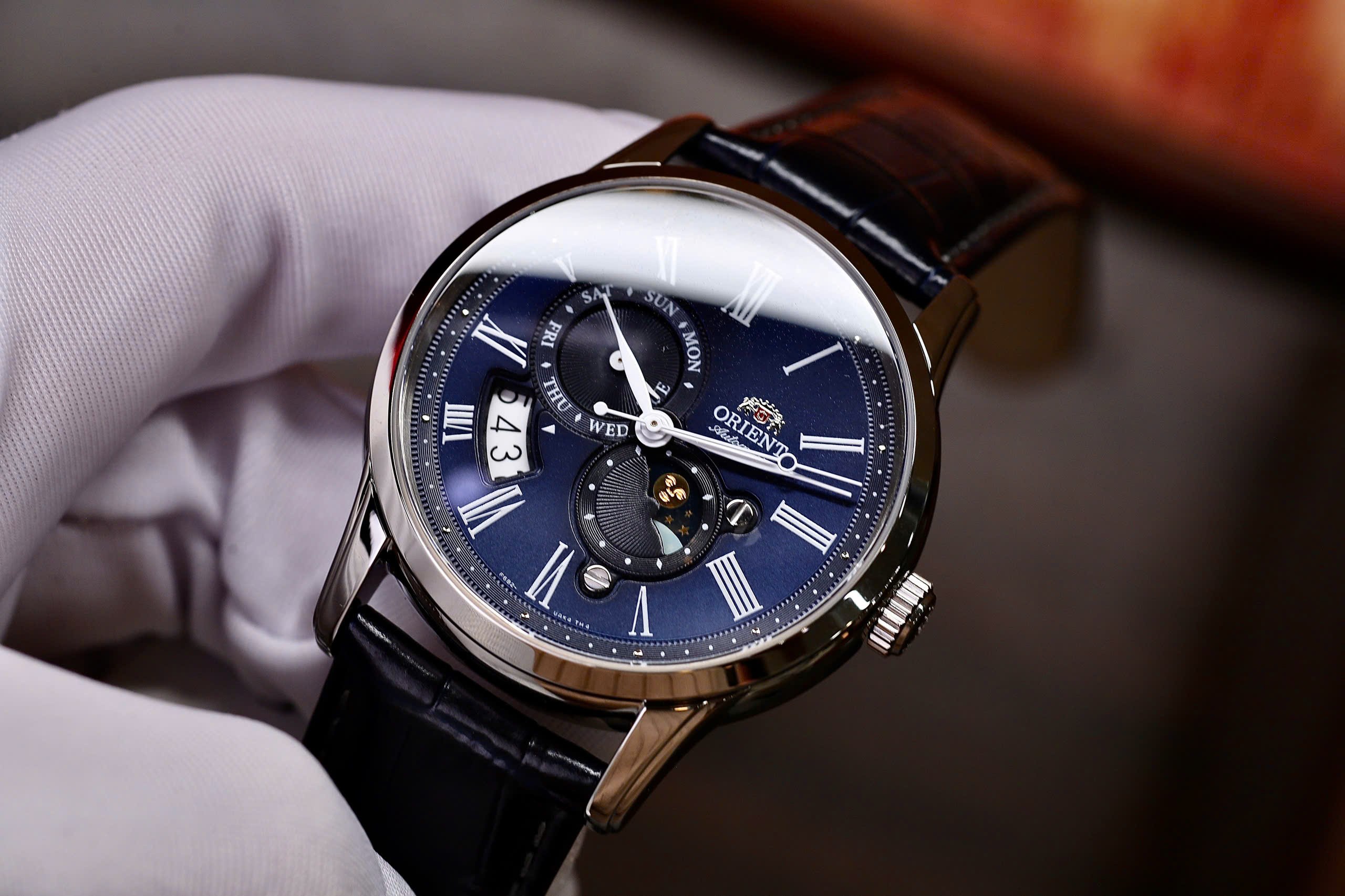 Đồng hồ nam Orient Sun and Moon Gen 3 RA-AK0011D30B 1