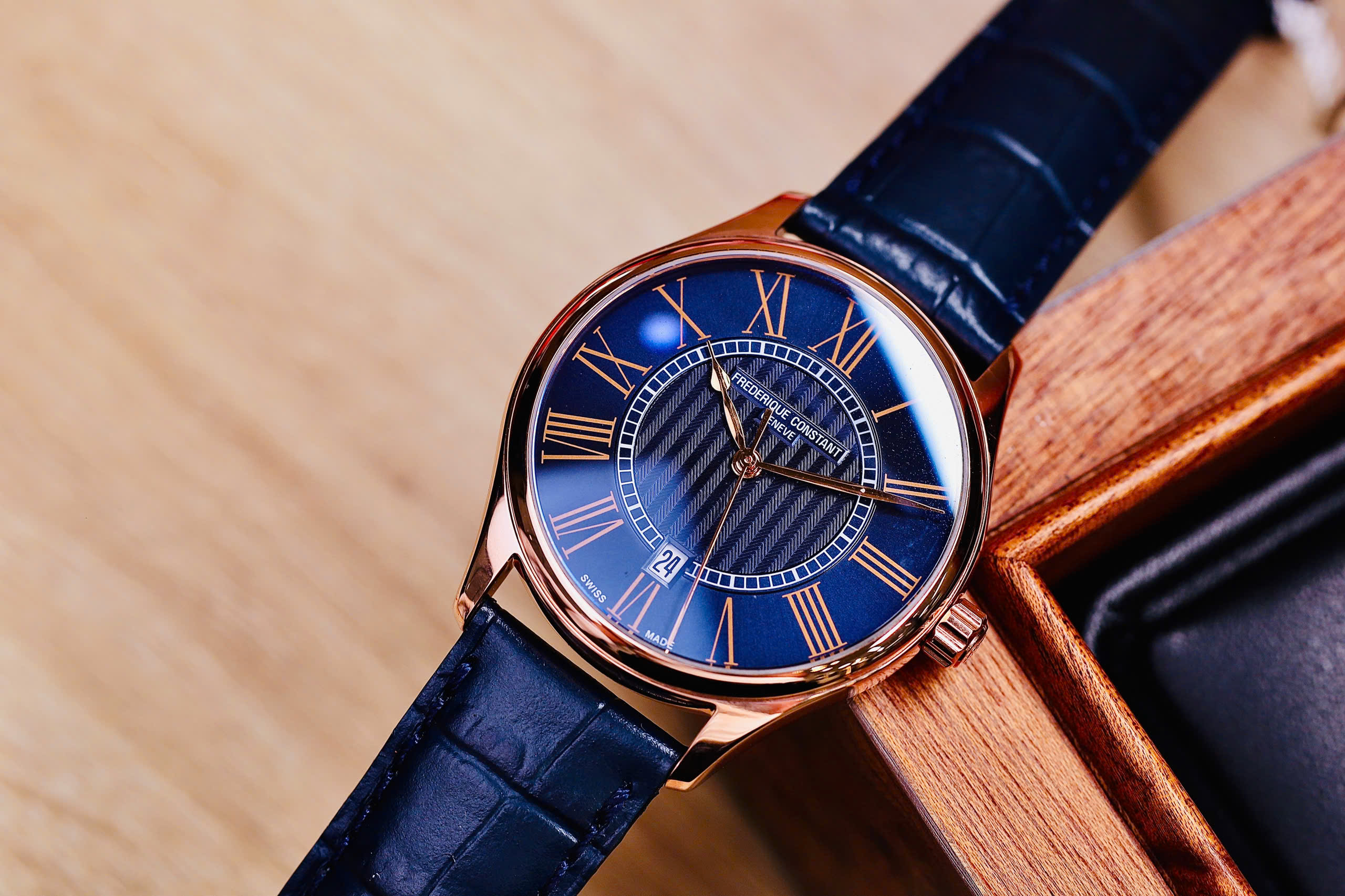 rederique Constant Automatic FC-303NRR5B4  7