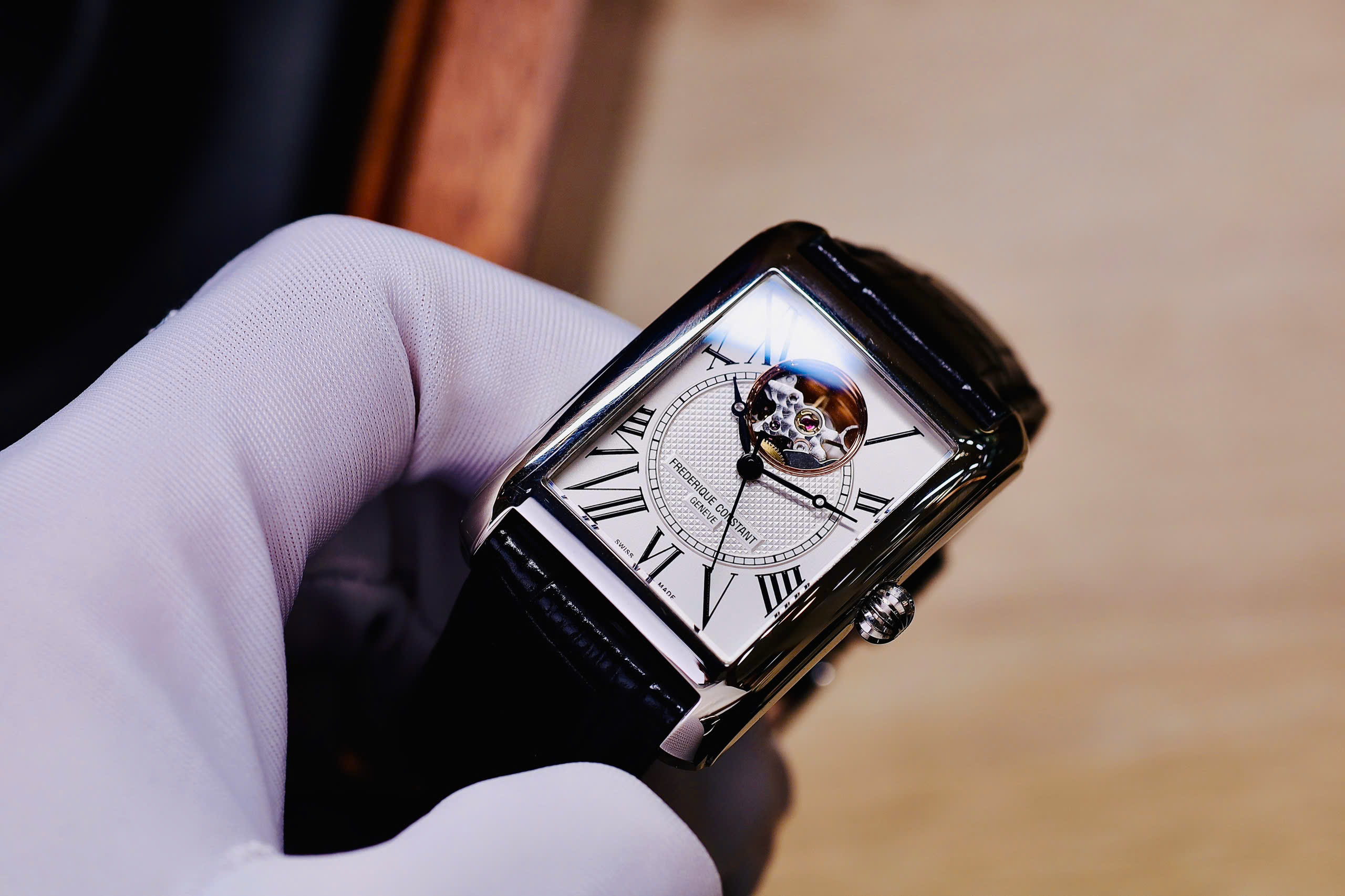 Frederique Constant Heartbeat FC-310MC4S36 1