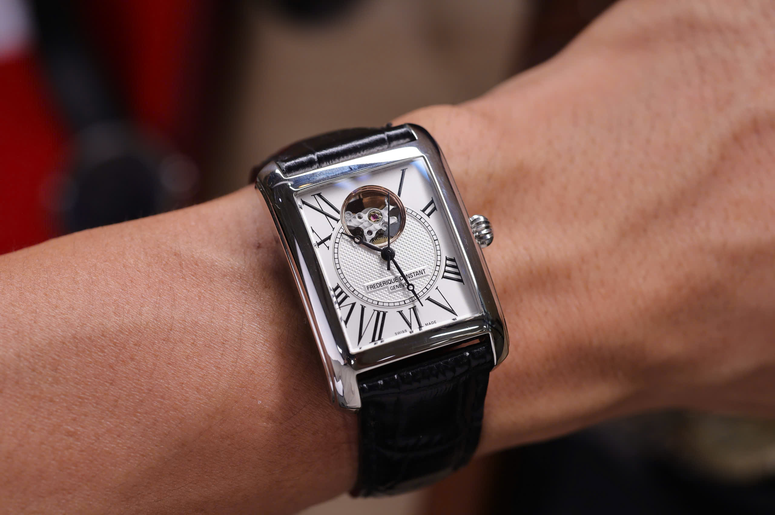 Frederique Constant Heartbeat FC-310MC4S36 10