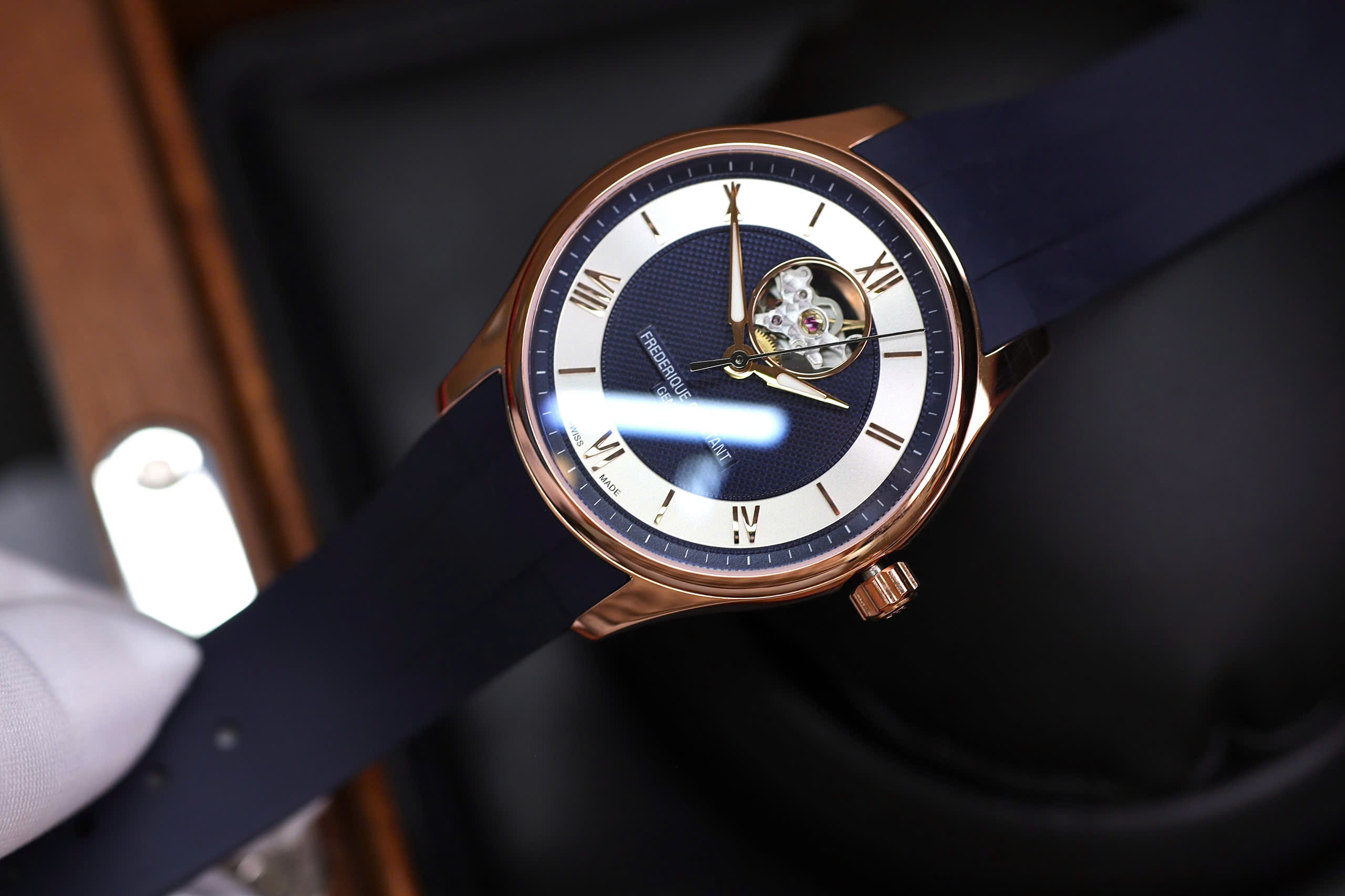 Đồng Hồ Nam Frederique Constant Open Heart FC-310MNS5B4 Chính Hãng 1