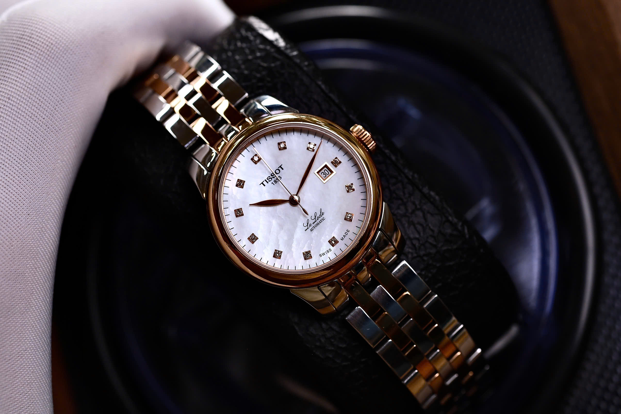 Tissot_Le_Locle_Lady Diamond T006.207.22.116.00 9