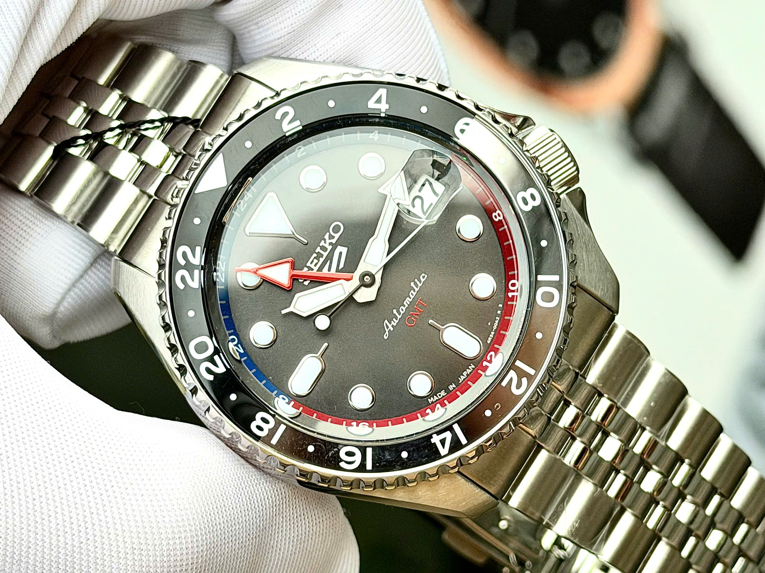 Seiko SSK019J1 Sport GMT 1