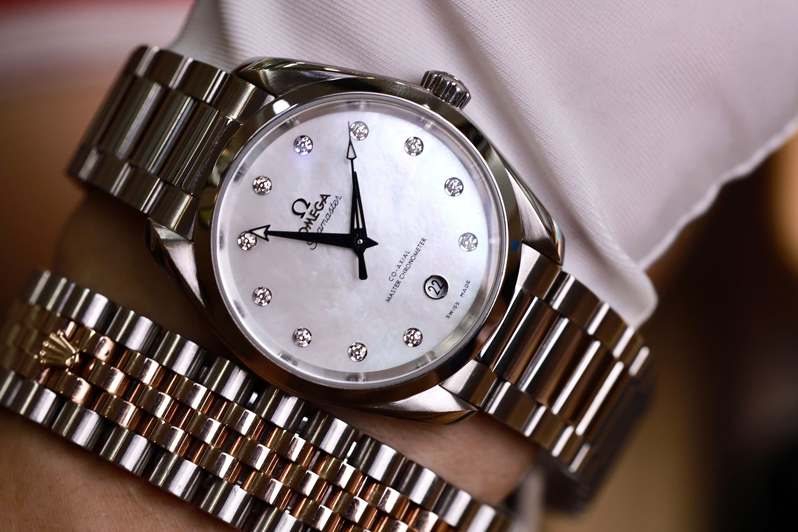 Đồng Hồ Omega Seamaster Aqua-Terra 220.10.38.20.55.001 1