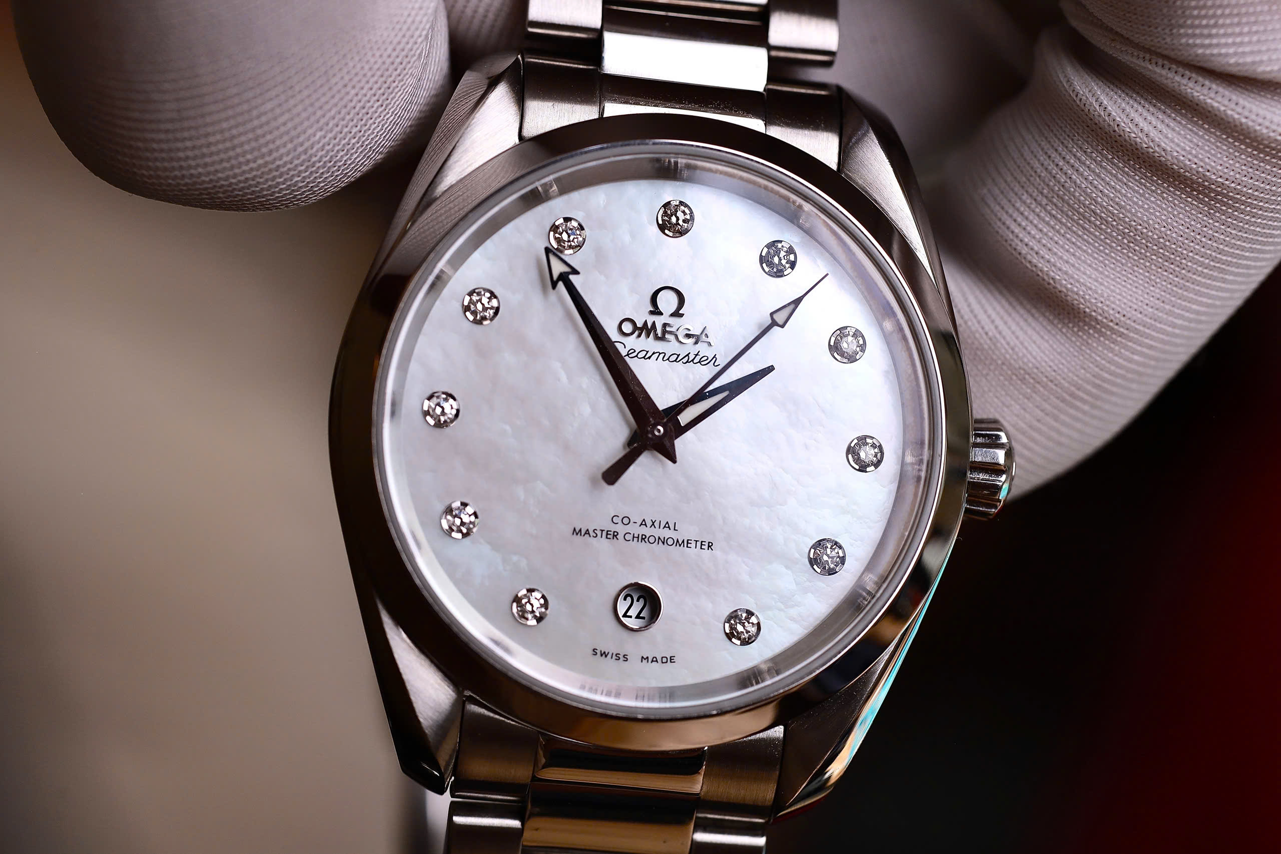 Đồng Hồ Omega Seamaster Aqua-Terra 220.10.38.20.55.001 5